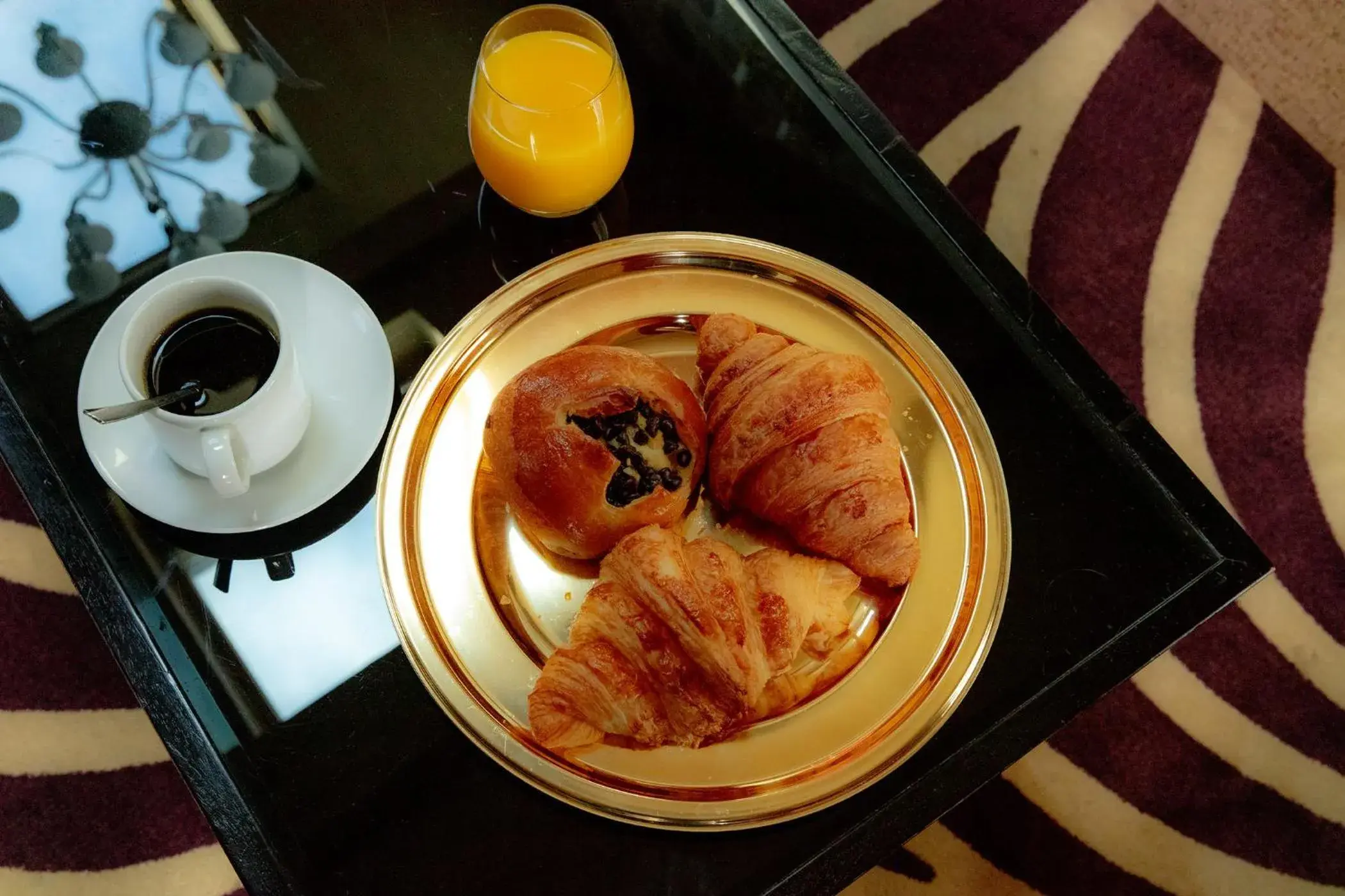 Food and drinks in Hotel Du Beaumont Food and drinks in Hotel Du Beaumont