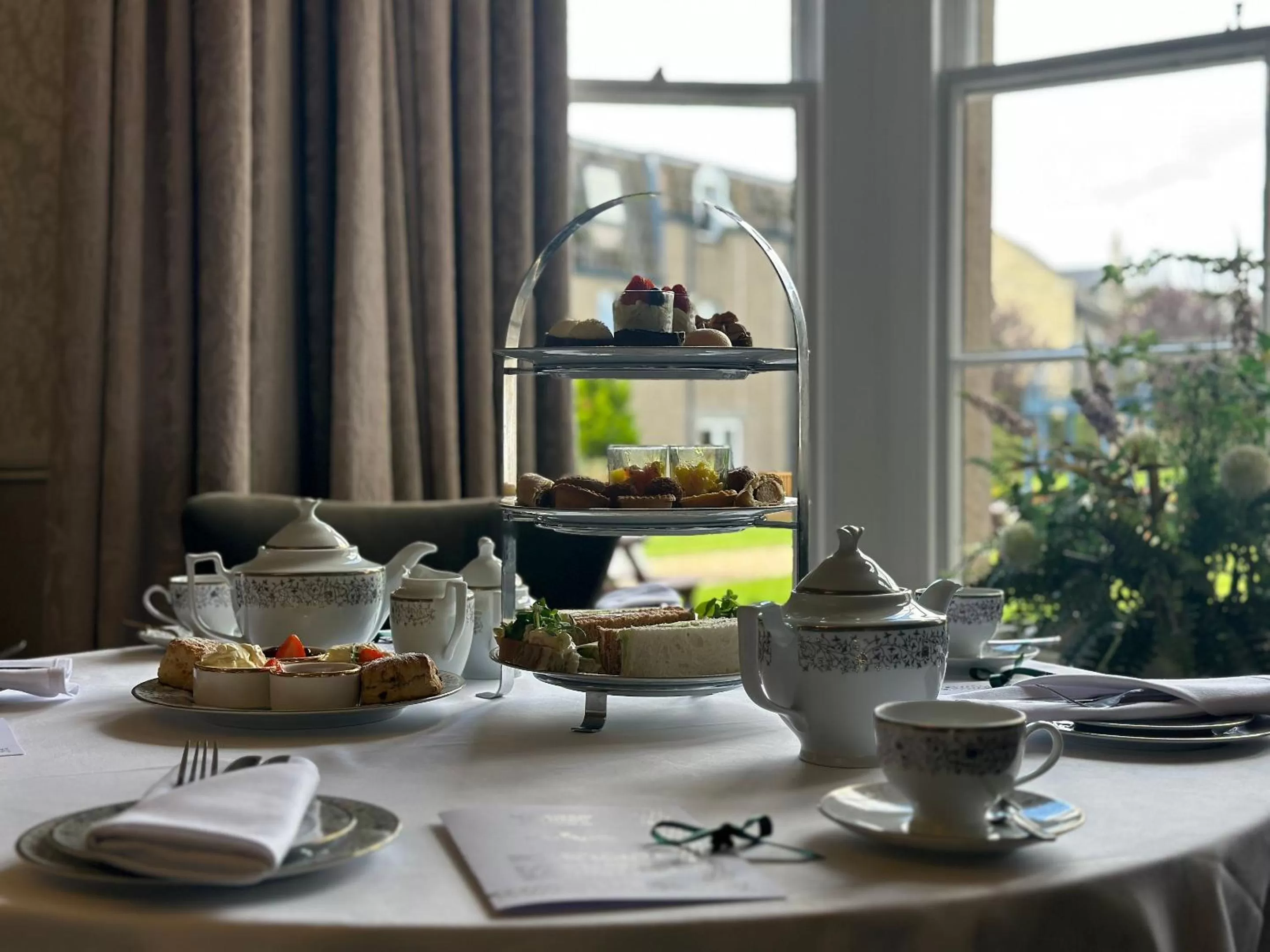 Food and drinks in Fisher's Hotel