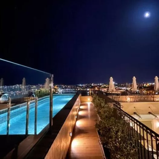 Property building in The Gomerino Hotel