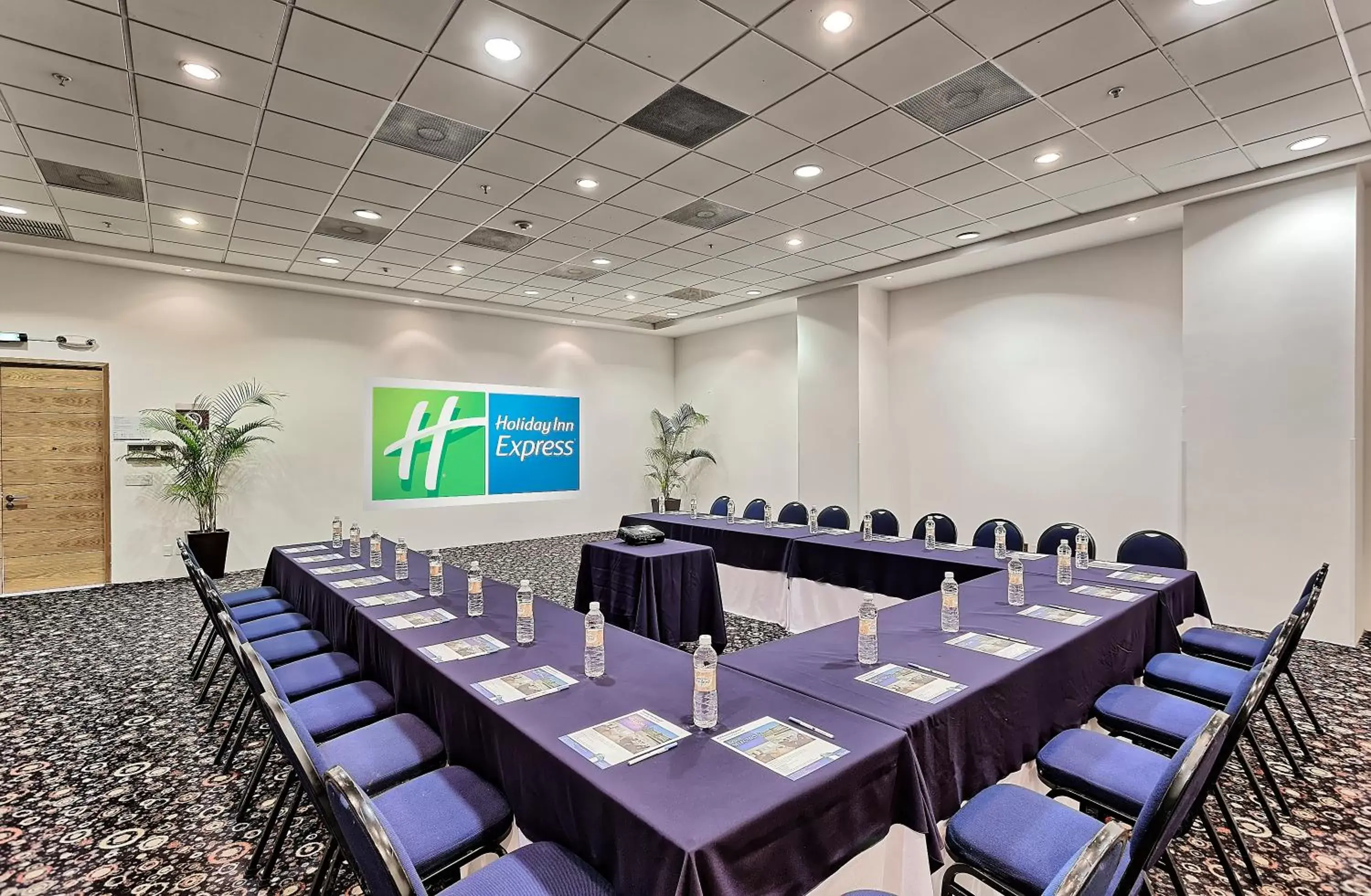 Spa and wellness centre/facilities in Holiday Inn Express Villahermosa, an IHG Hotel