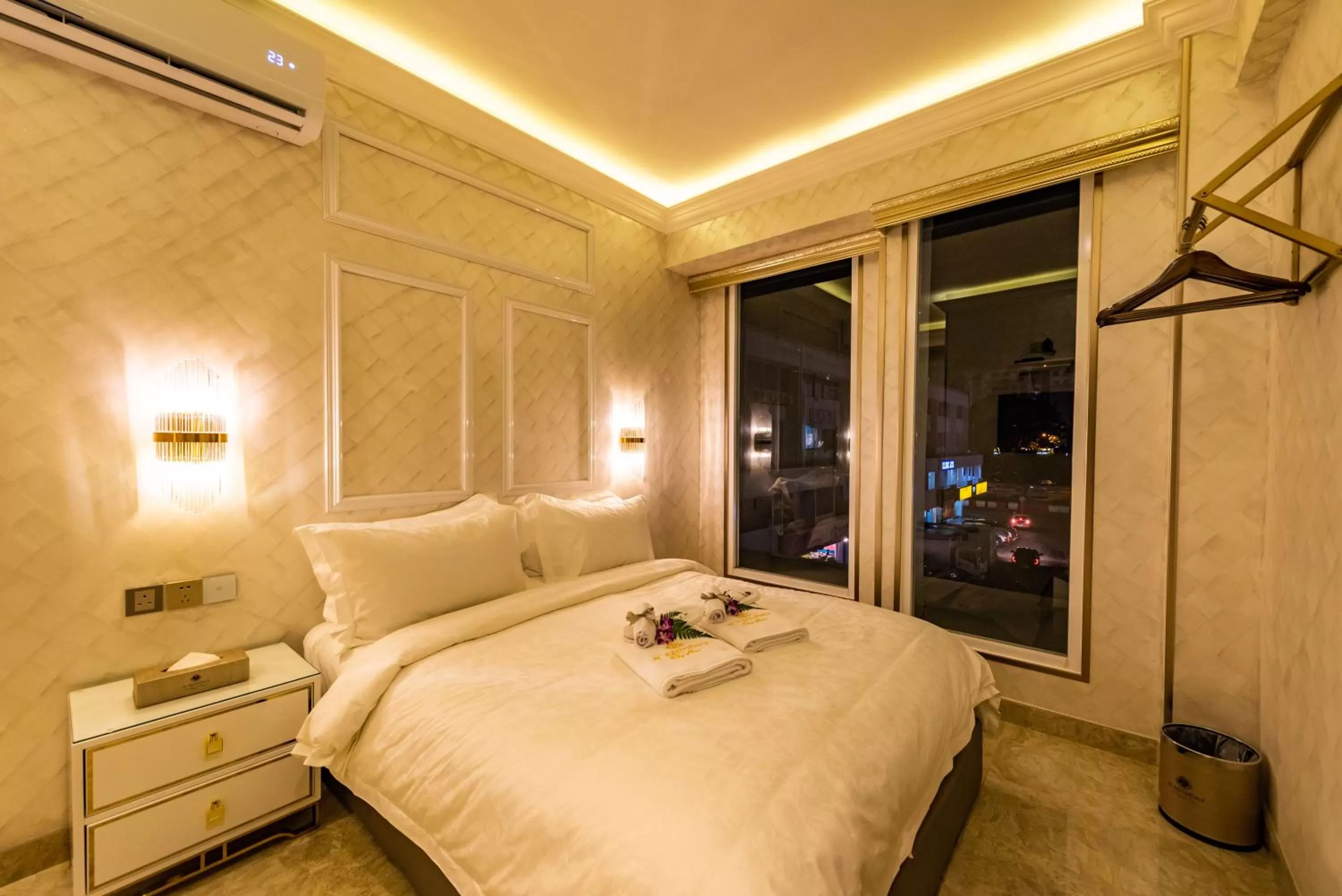 Bedroom, Bed in AC Residence - Behind Cititel Hotel