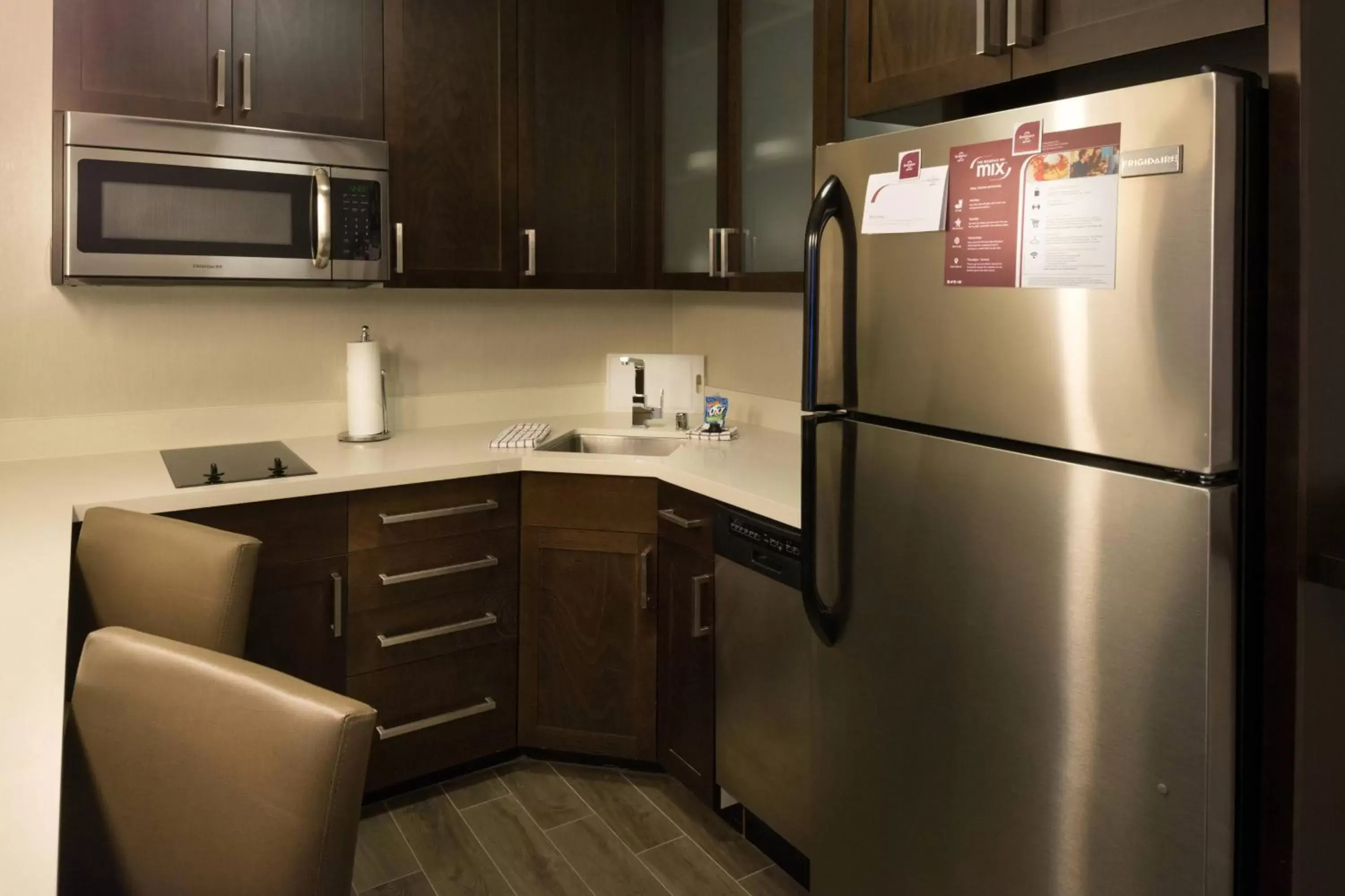 Kitchen or kitchenette, Kitchen/Kitchenette in Residence Inn by Marriott Palo Alto Menlo Park