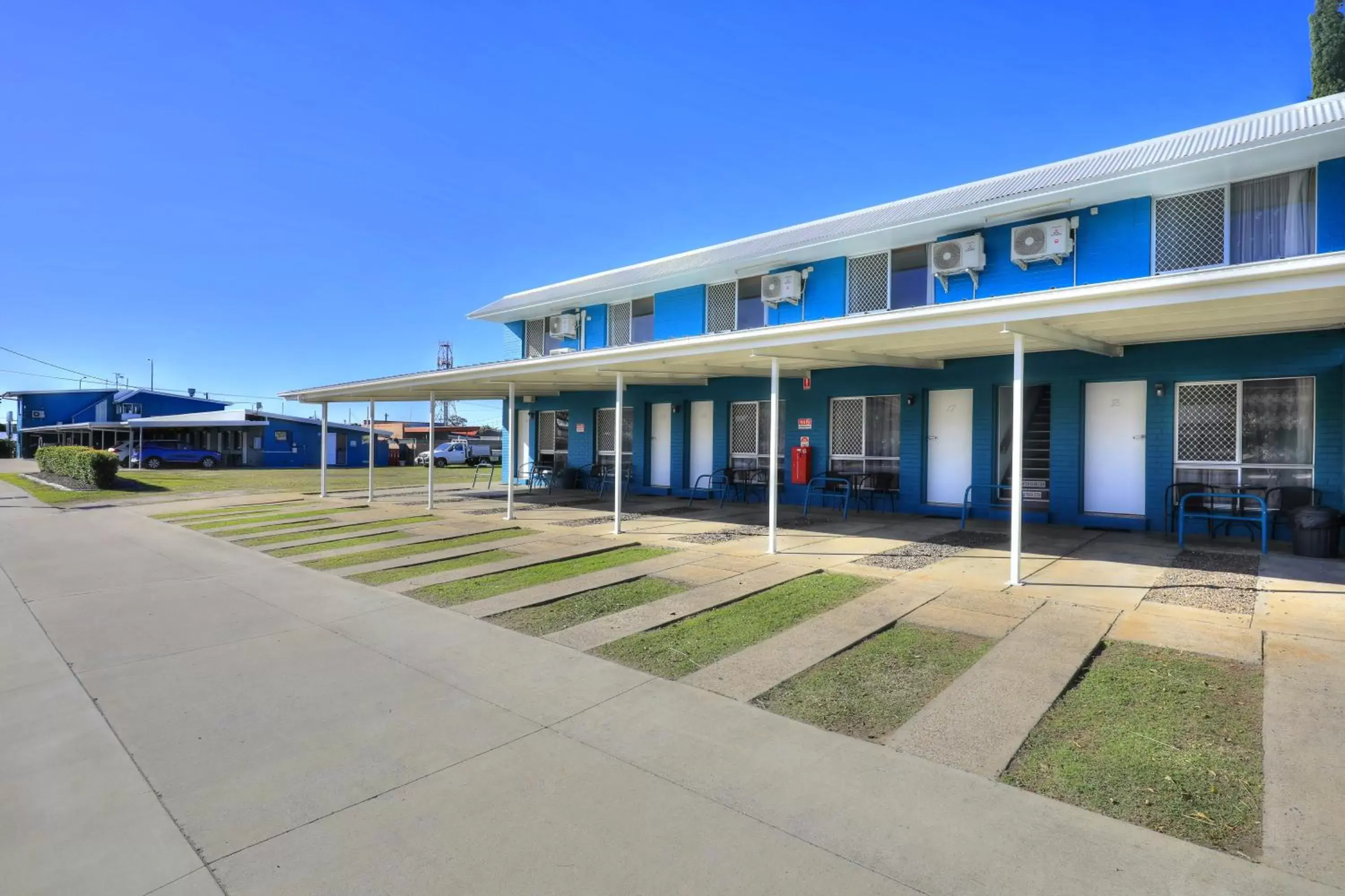 Property Building in Oscar Motel