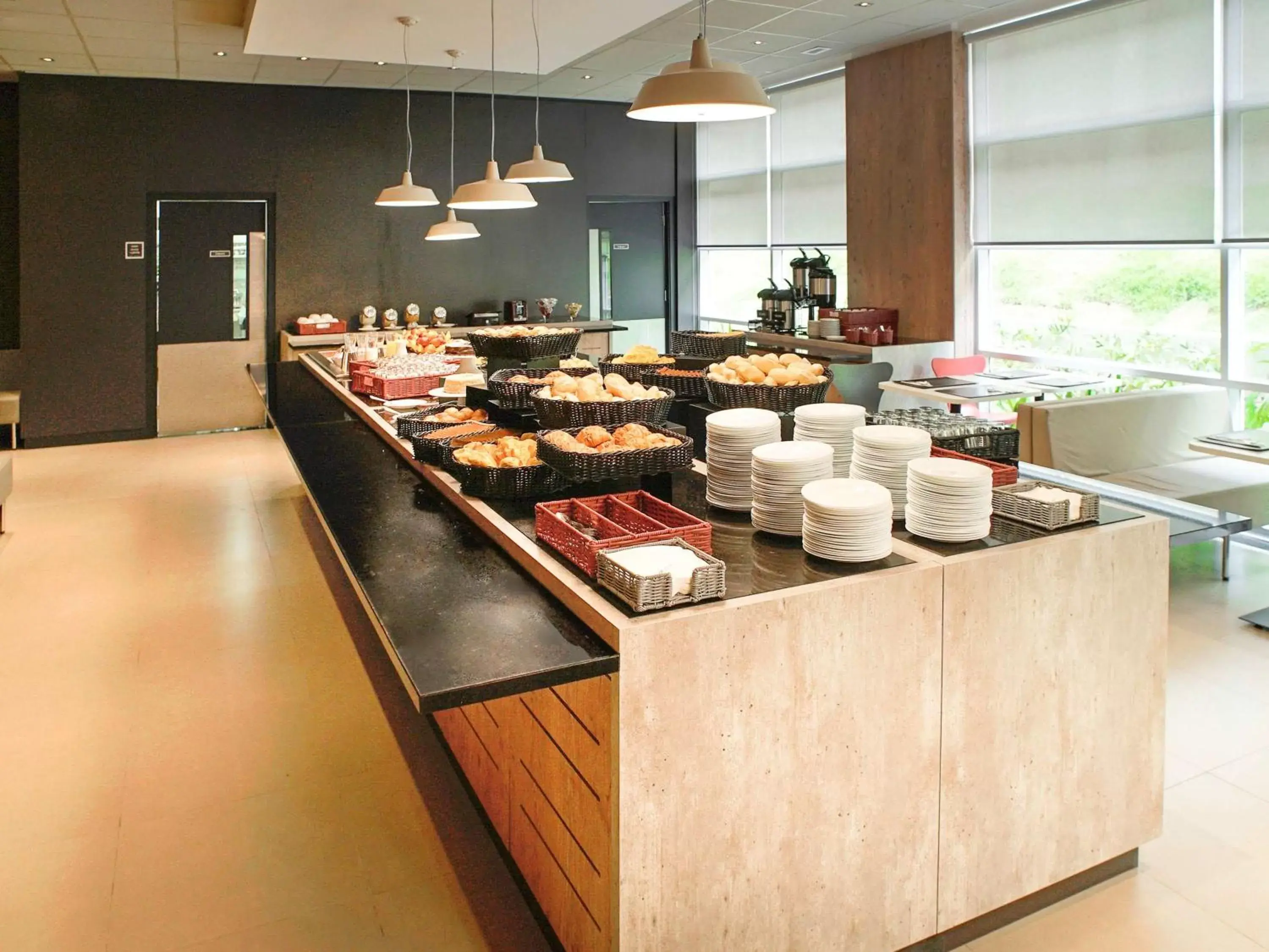 Restaurant/places to eat in ibis Osasco Restaurant/places to eat in ibis Osasco