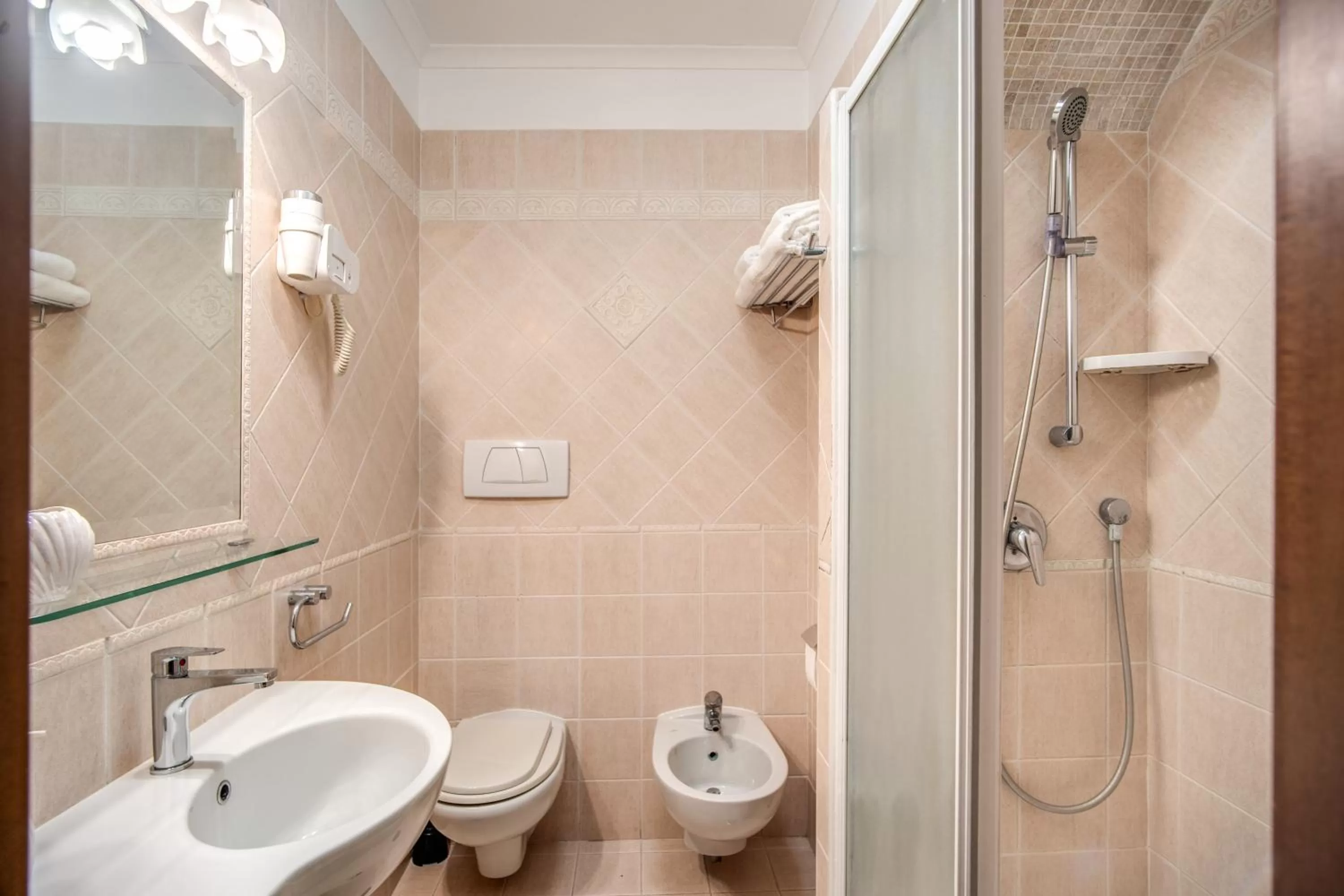 Bathroom in Nakissa Inn