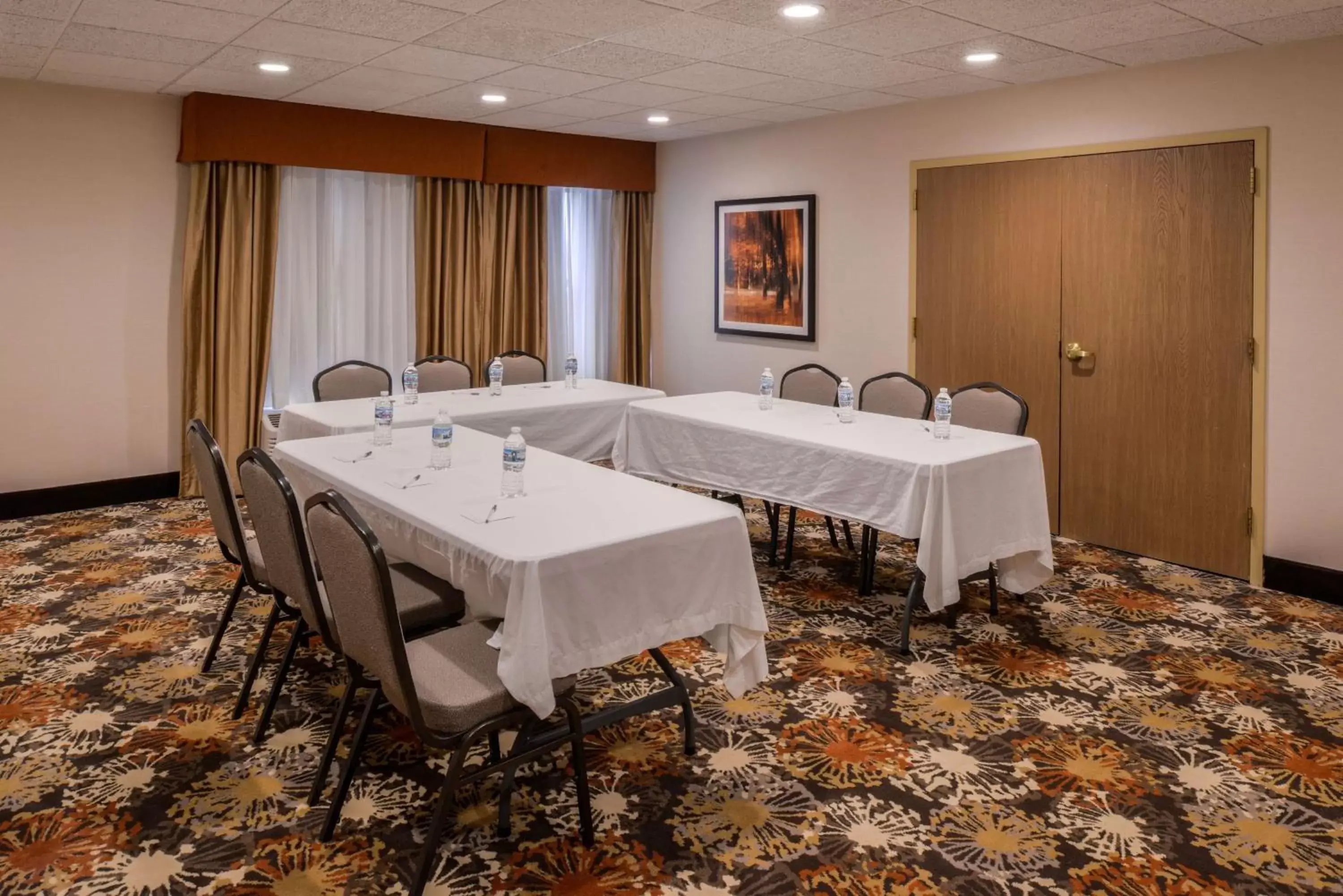 Meeting/conference room in Hampton Inn Elkhart
