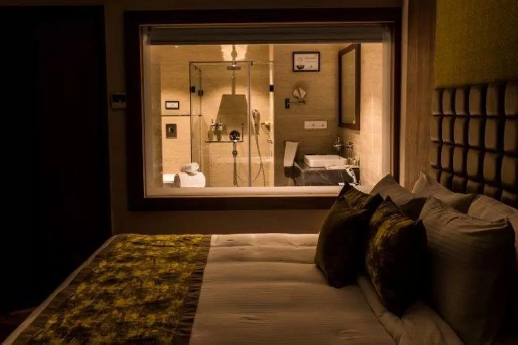 Bed in Lemon Tree Hotel Siliguri