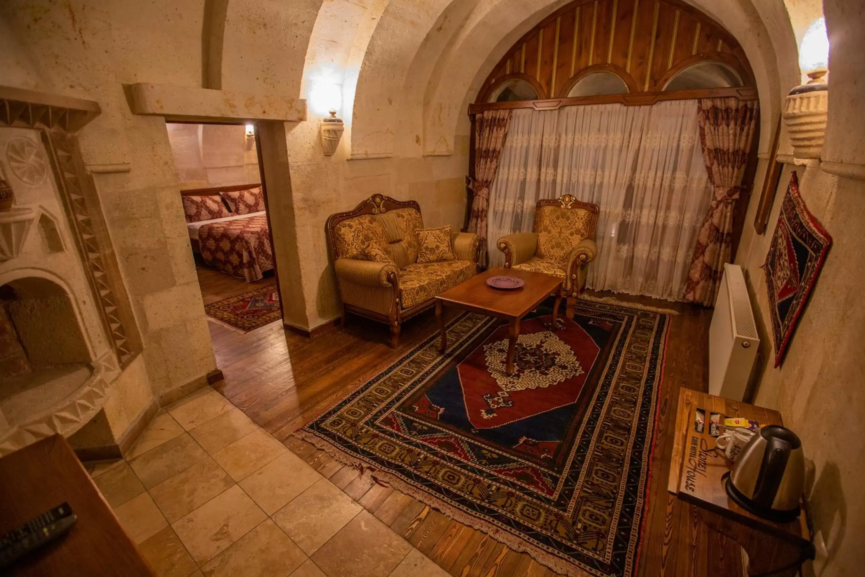 Photo of the whole room in Stone House Cave Hotel