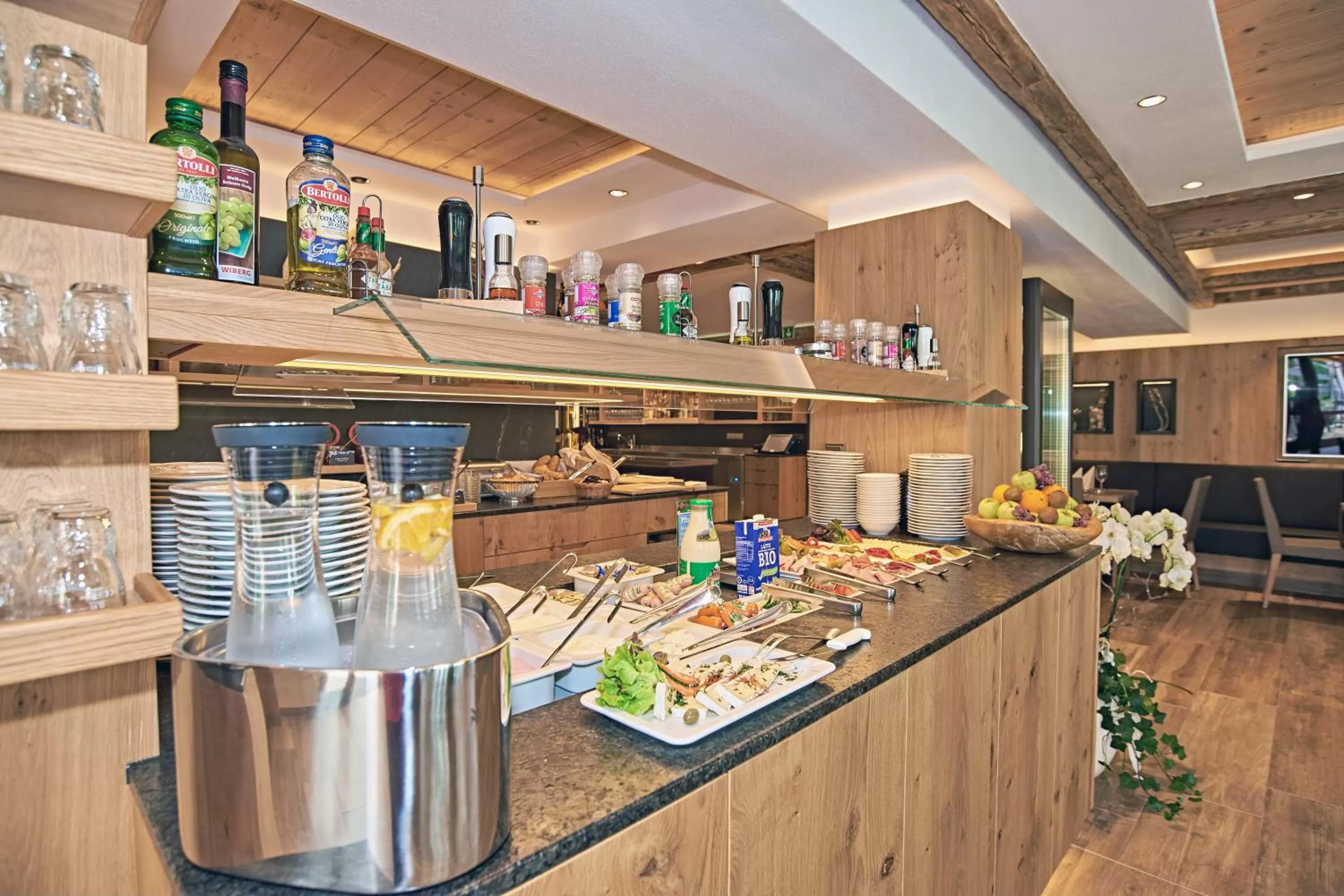 Restaurant/places to eat in Hotel Gruenberger