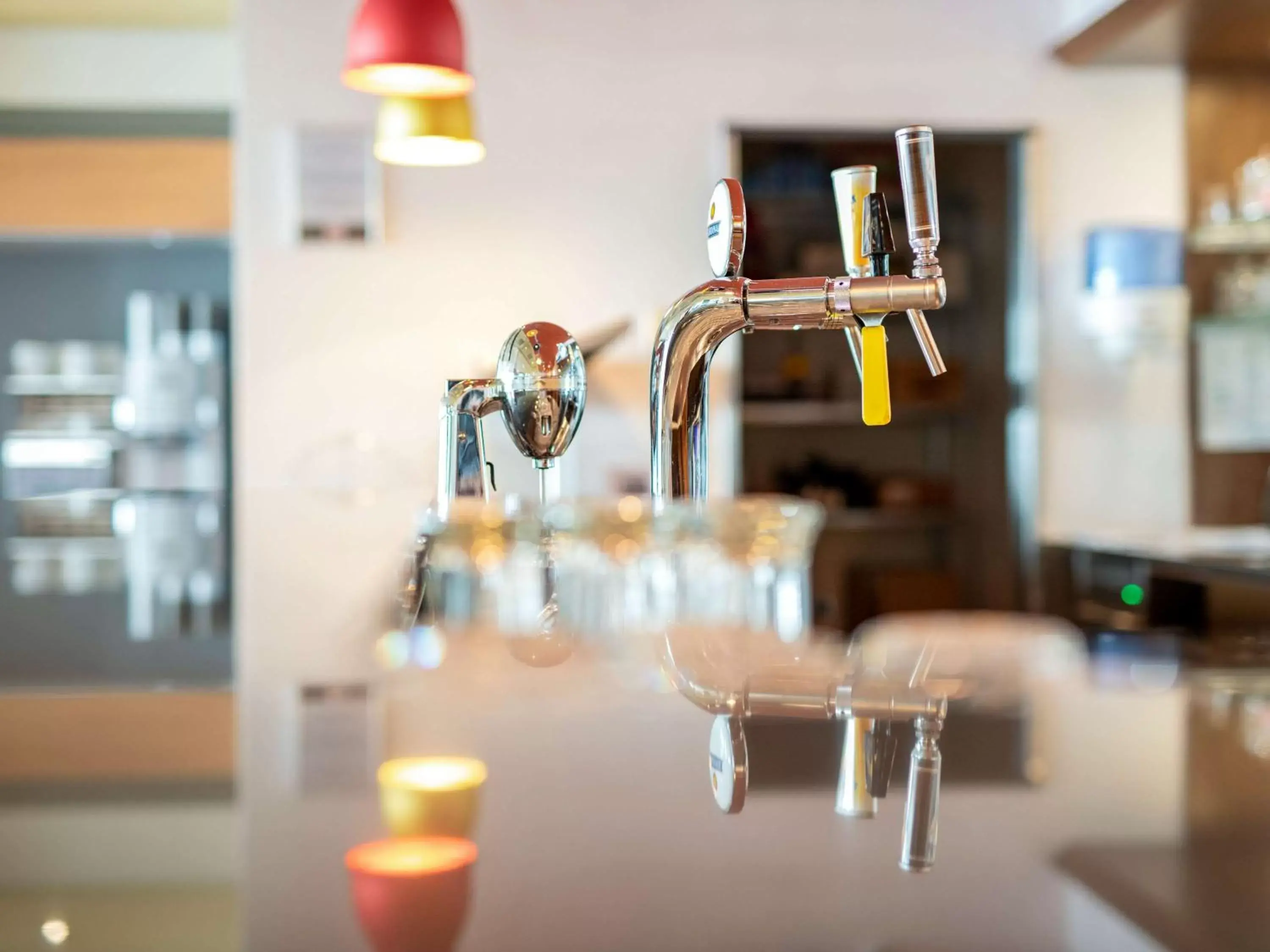 Restaurant/places to eat in ibis Fribourg Restaurant/places to eat in ibis Fribourg