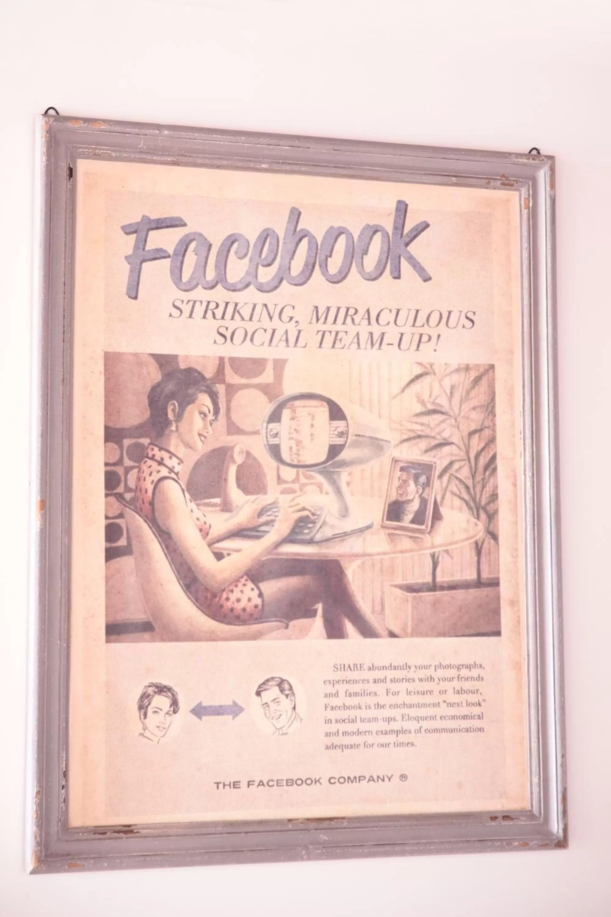 Photo of the whole room in Palazzo Caracciolo del Sole