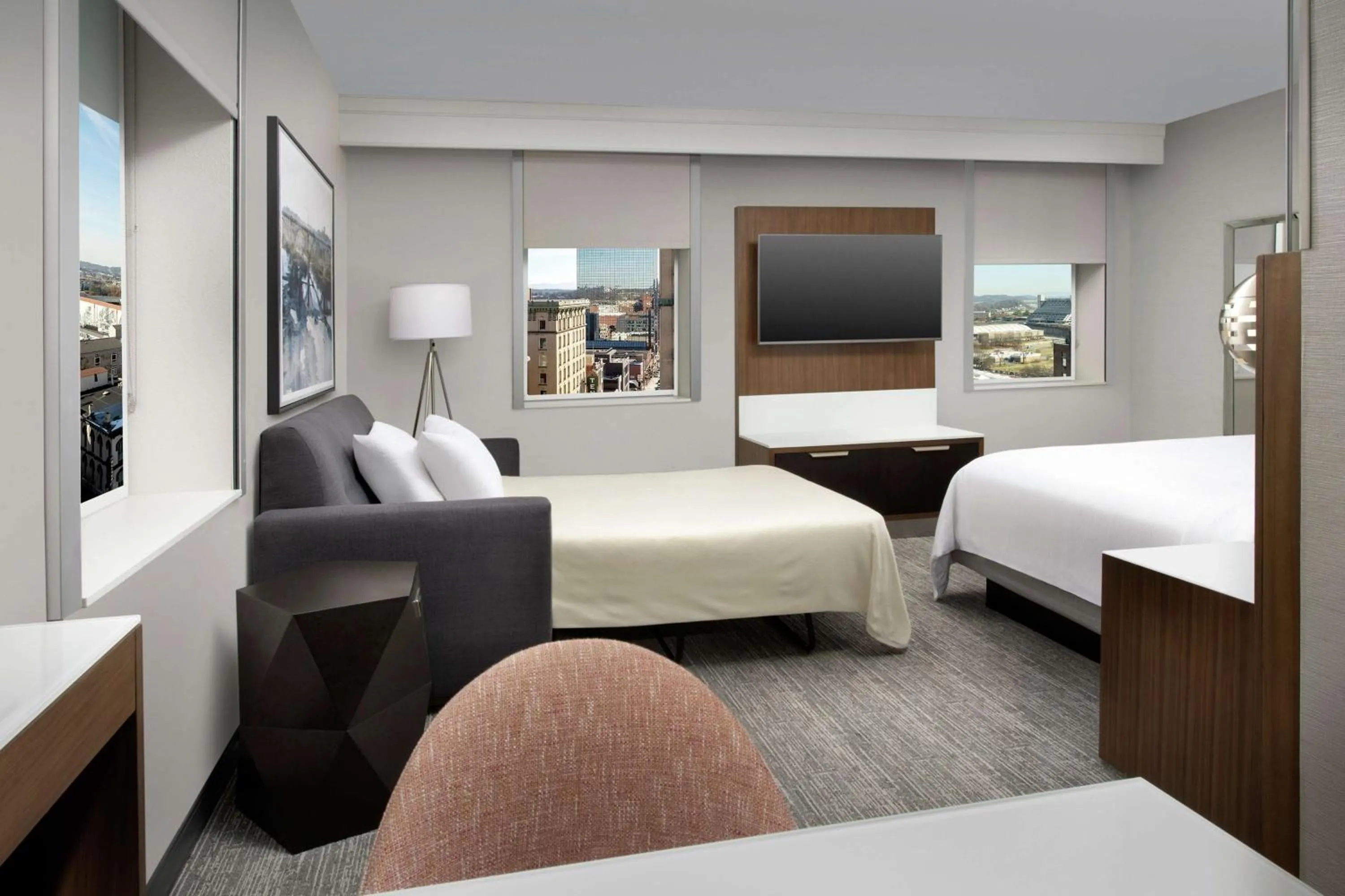 Bedroom, Bed in Embassy Suites By Hilton Knoxville Downtown