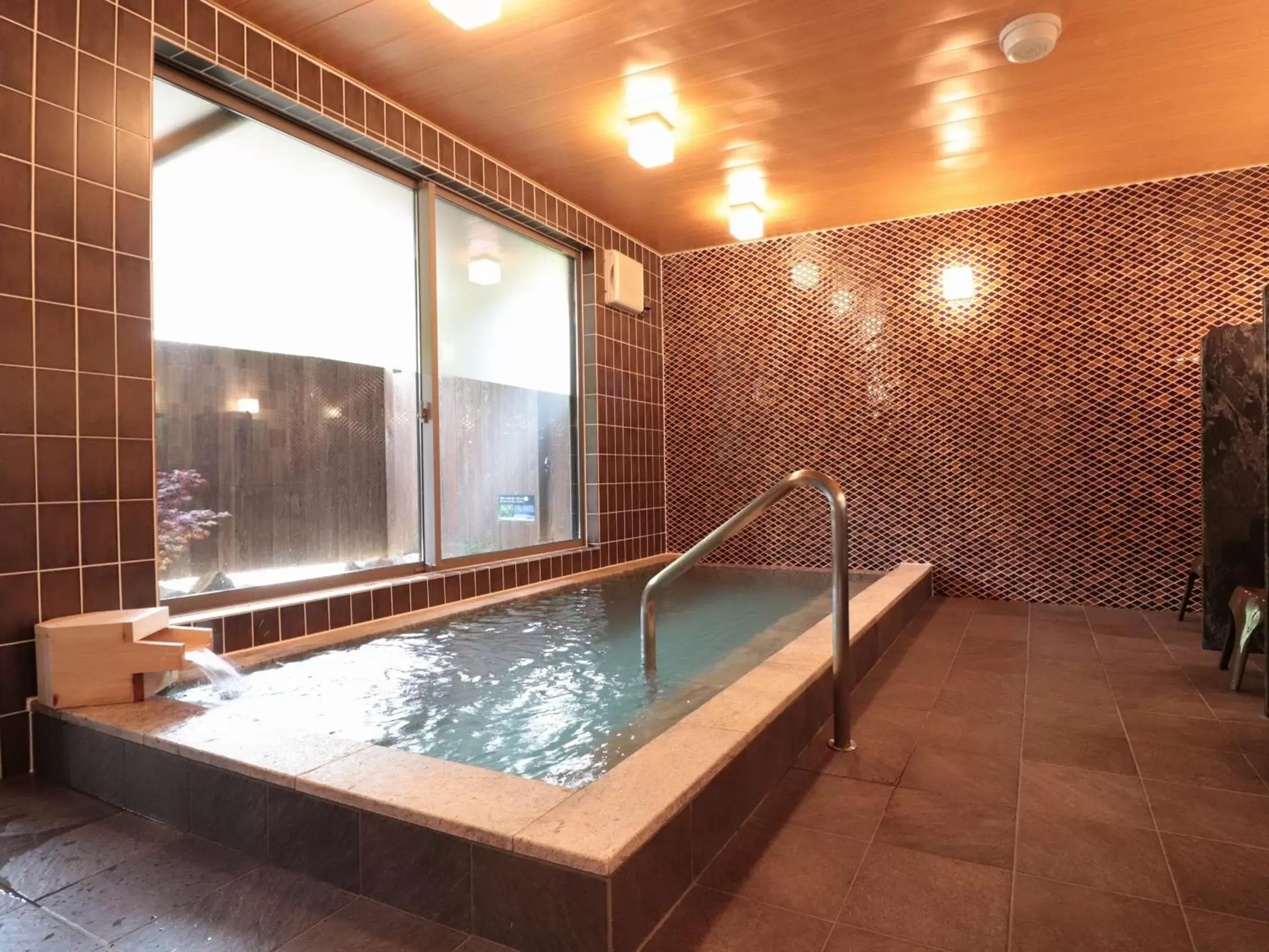 Hot Spring Bath, Swimming Pool in TABINO HOTEL Hida Takayama