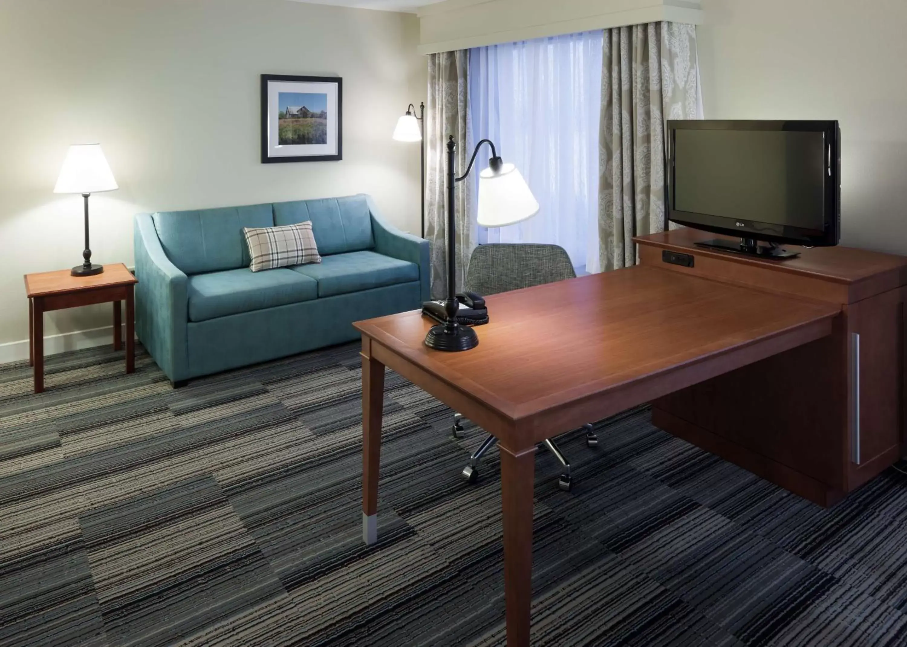 Living room, Seating Area in Hampton Inn & Suites Davenport