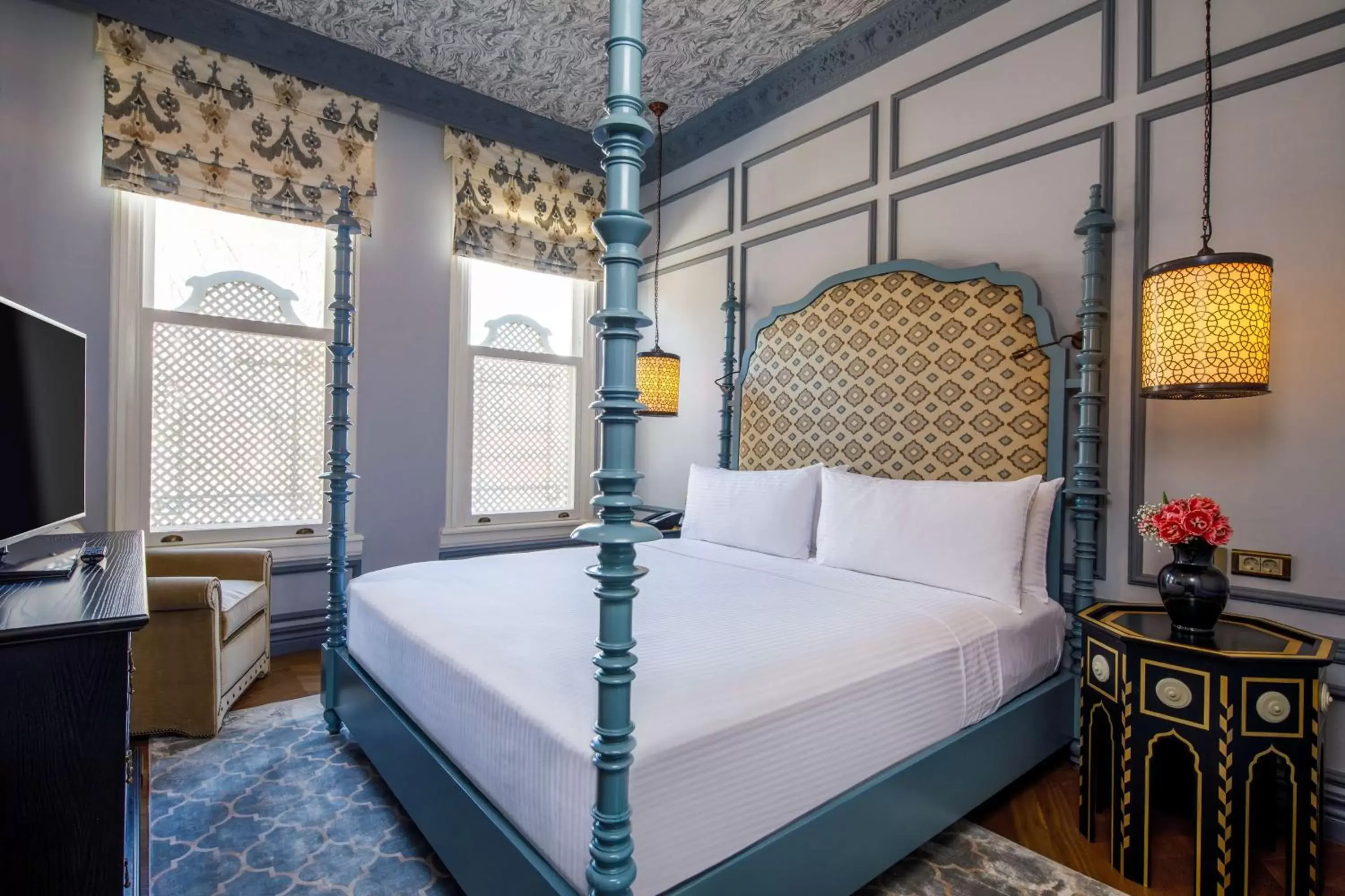 Bed in Hagia Sofia Mansions Istanbul, Curio Collection by Hilton