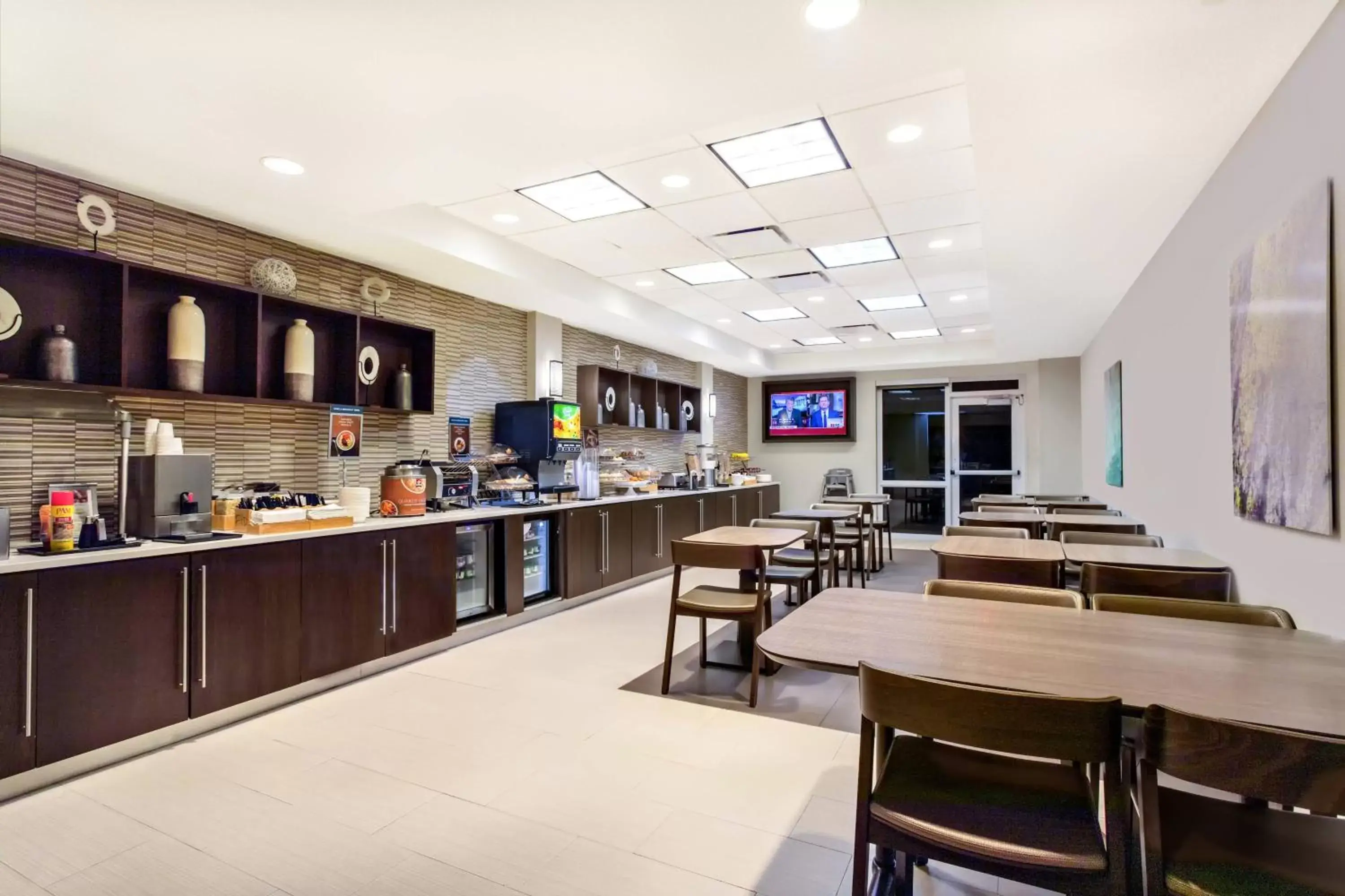 Breakfast, Restaurant/Places to Eat in SpringHill Suites by Marriott Miami Airport South Blue Lagoon Area