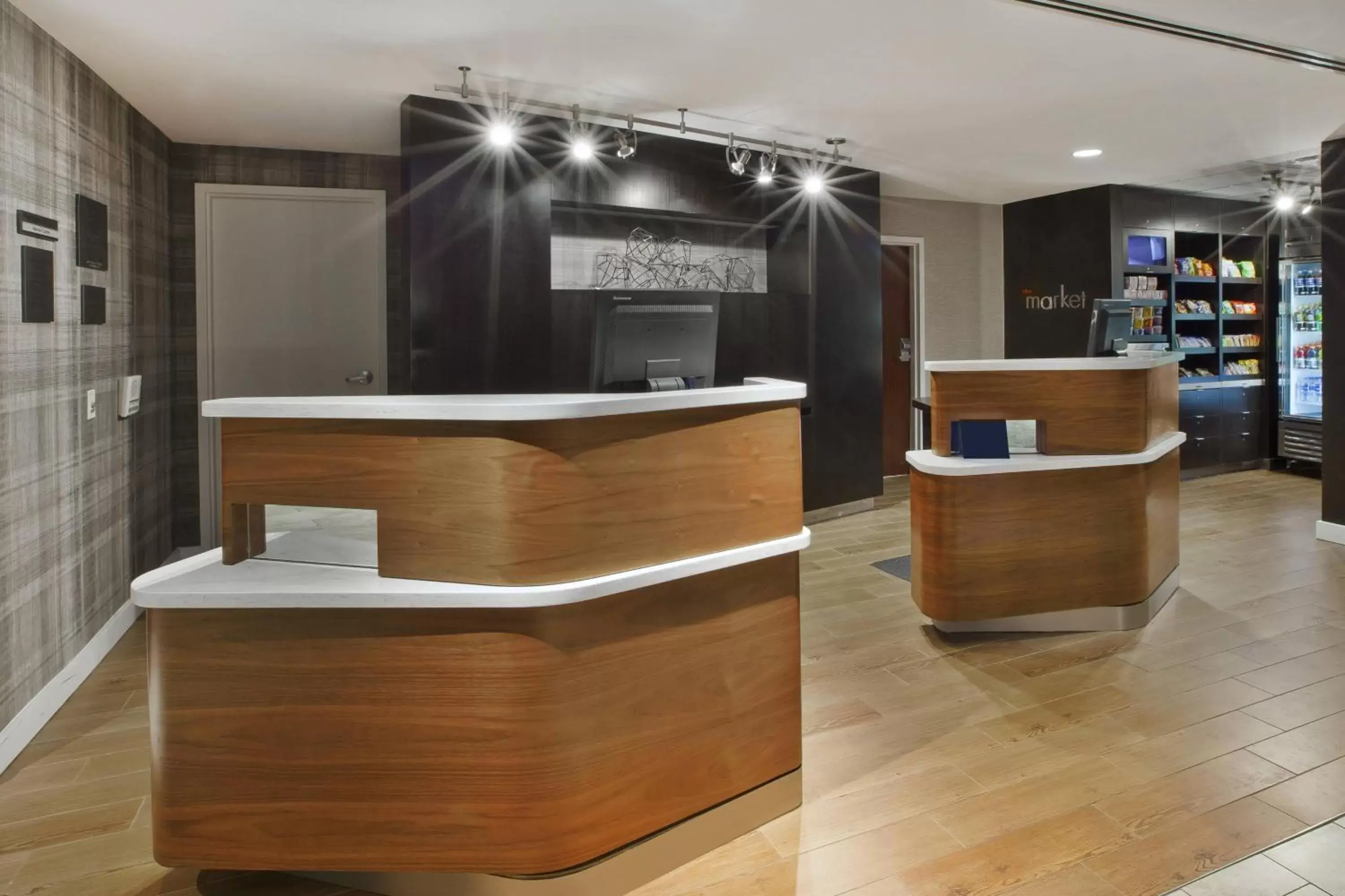 Property building, Lobby/Reception in Courtyard by Marriott Somerset