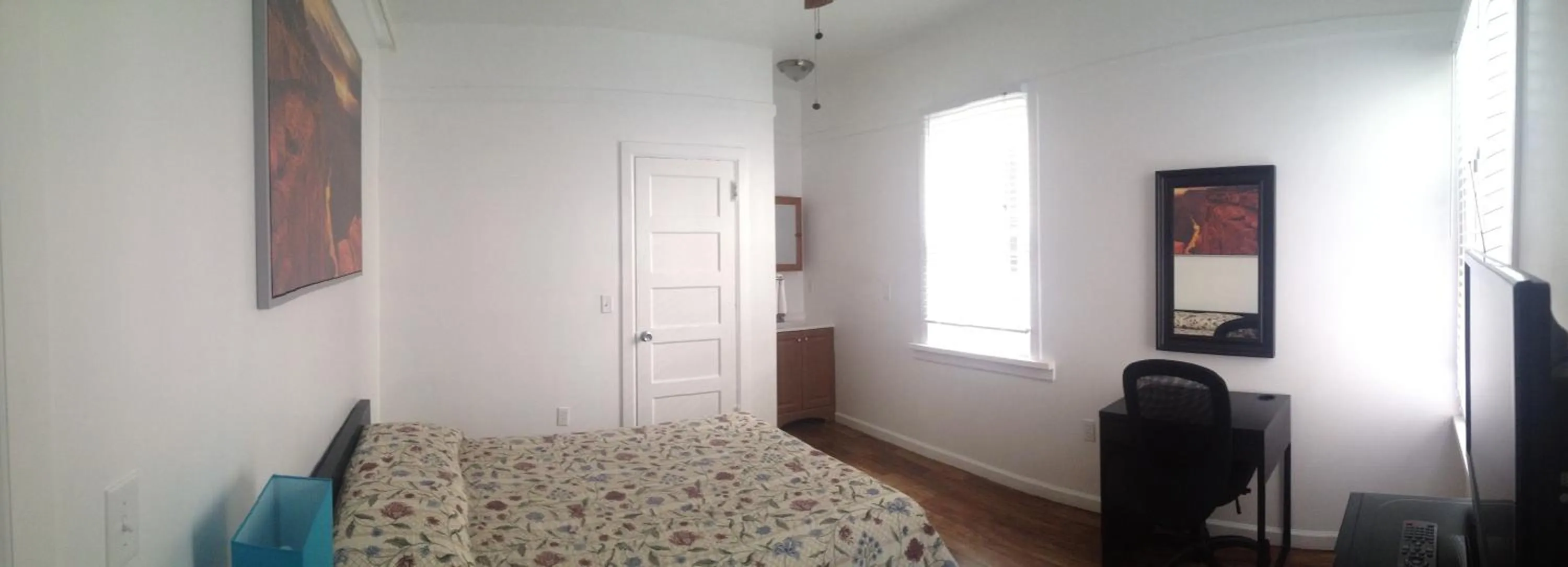 View (from property/room), Bed in Cable Car Hotel