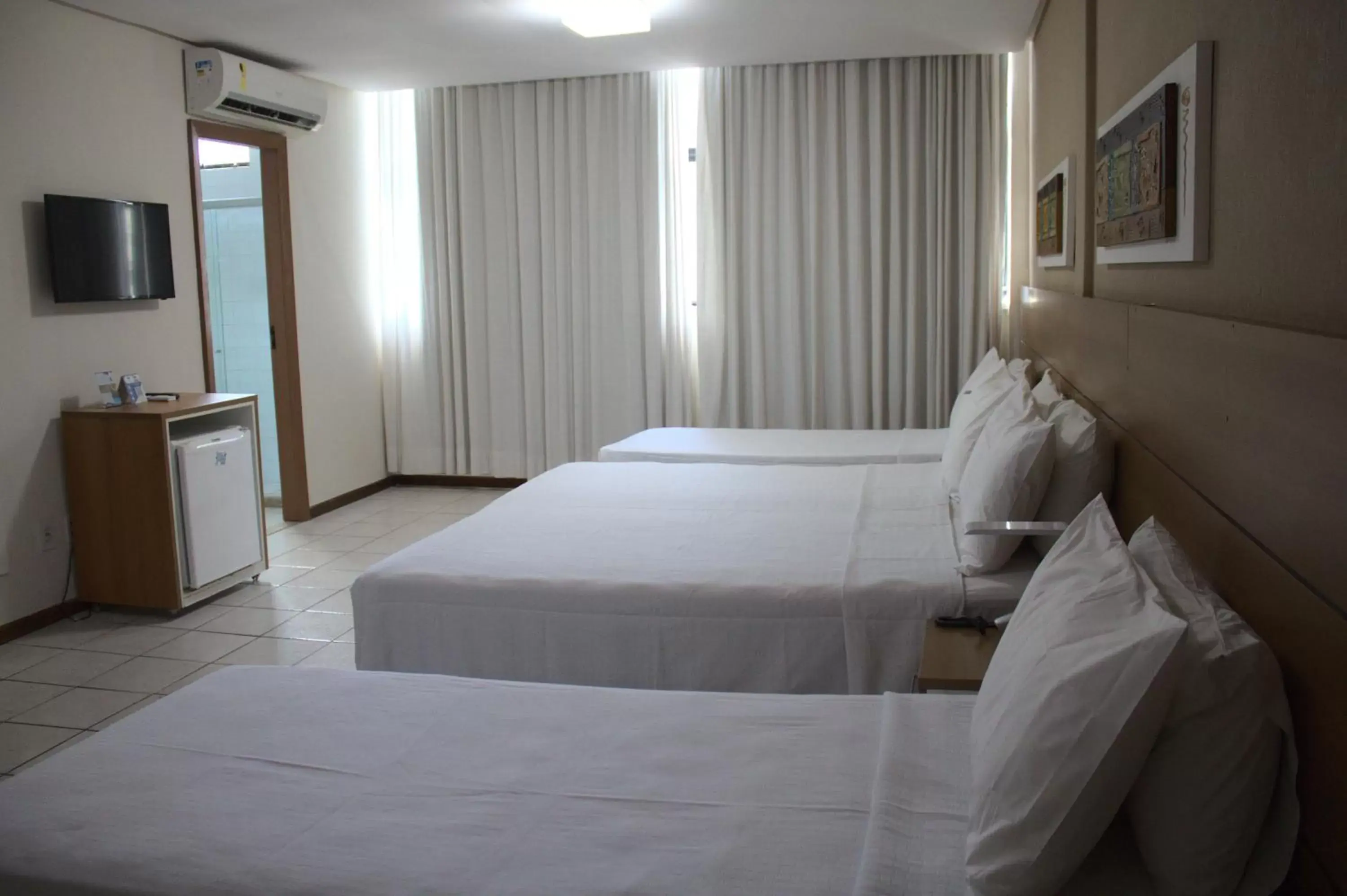Bedroom, Bed in Grande Hotel da Barra
