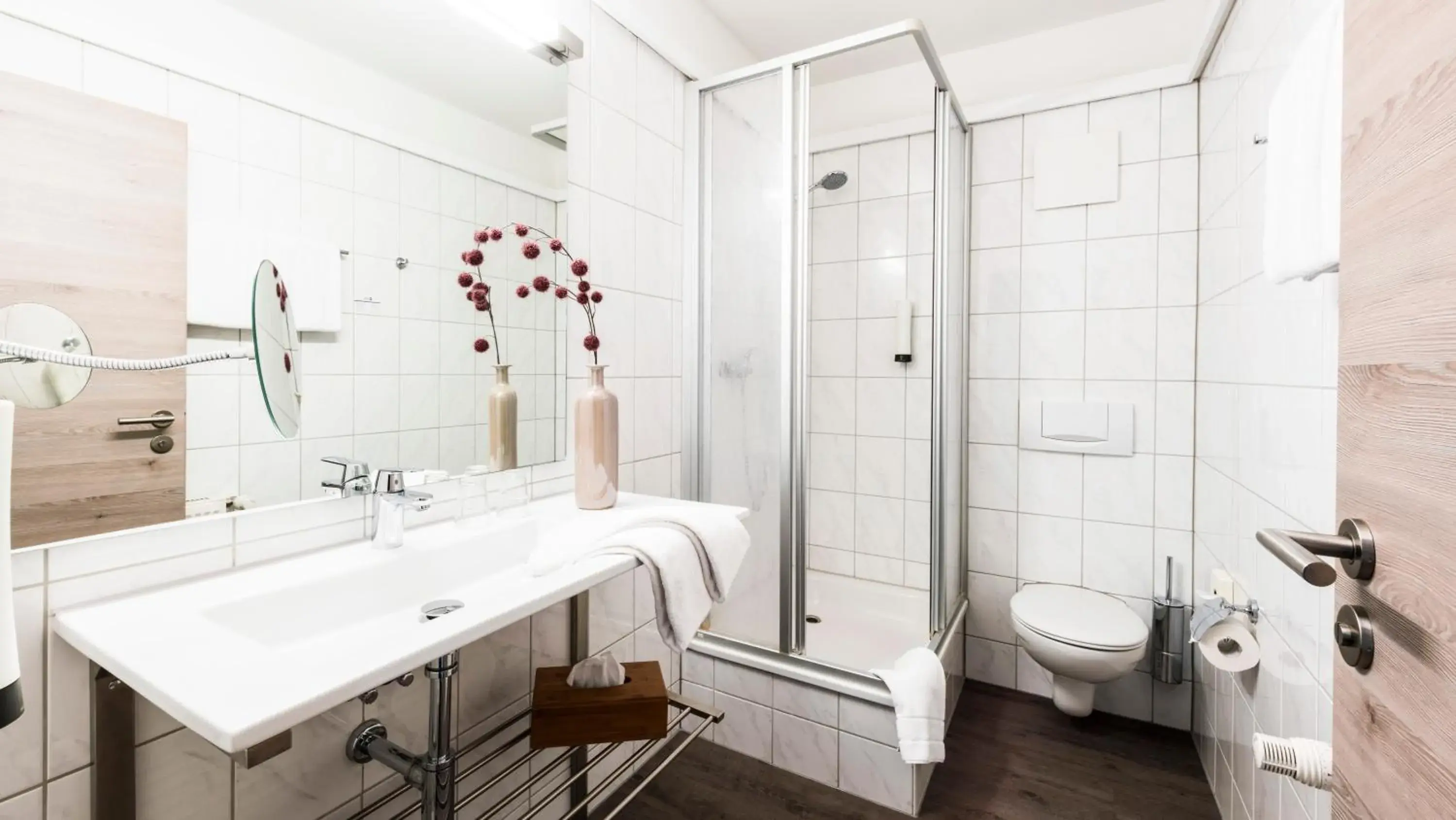 Toilet, Bathroom in Best Western Hotel Mainz