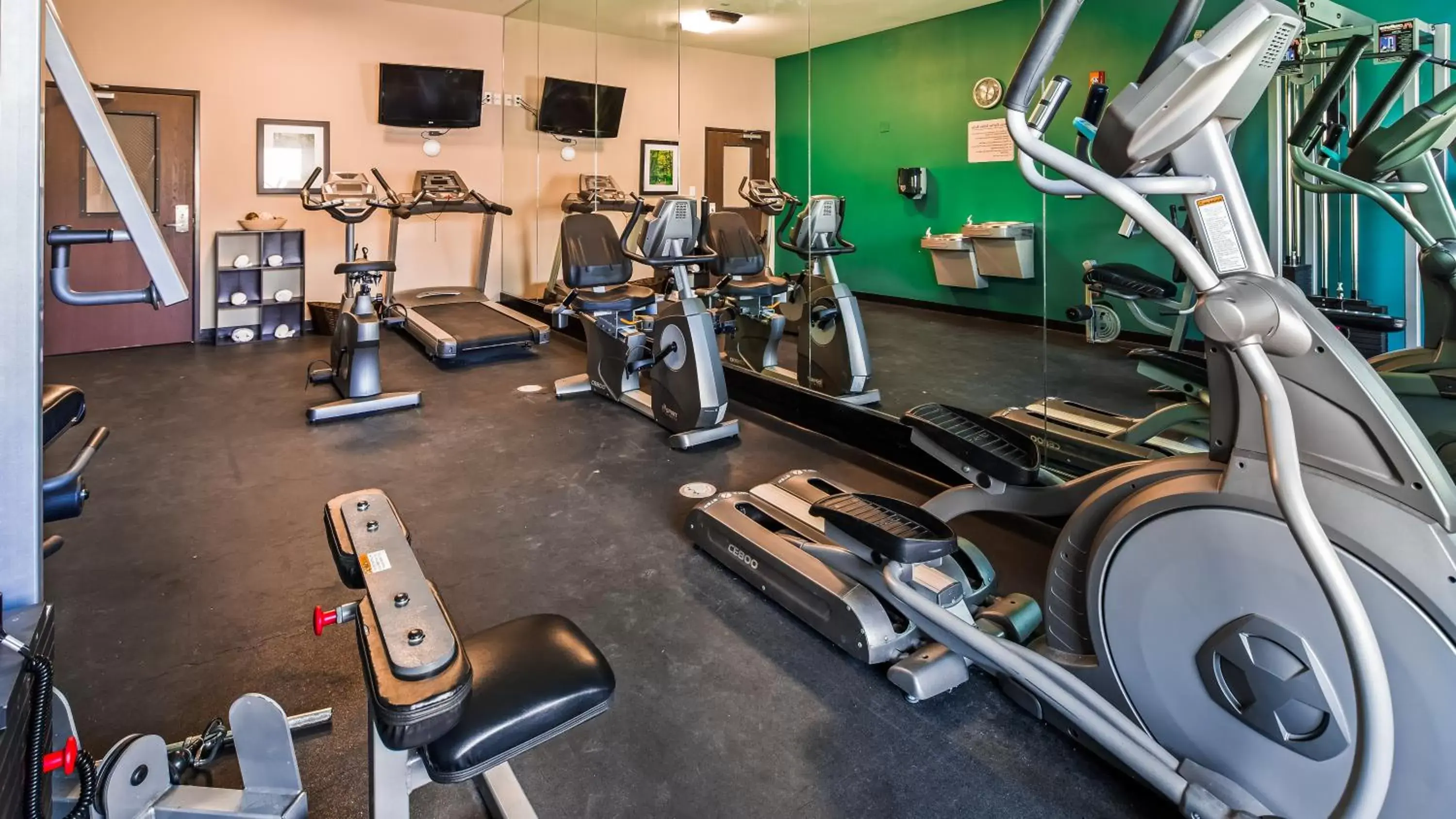 Fitness Center/Facilities in Best Western Plus Carrizo Springs Inn & Suites