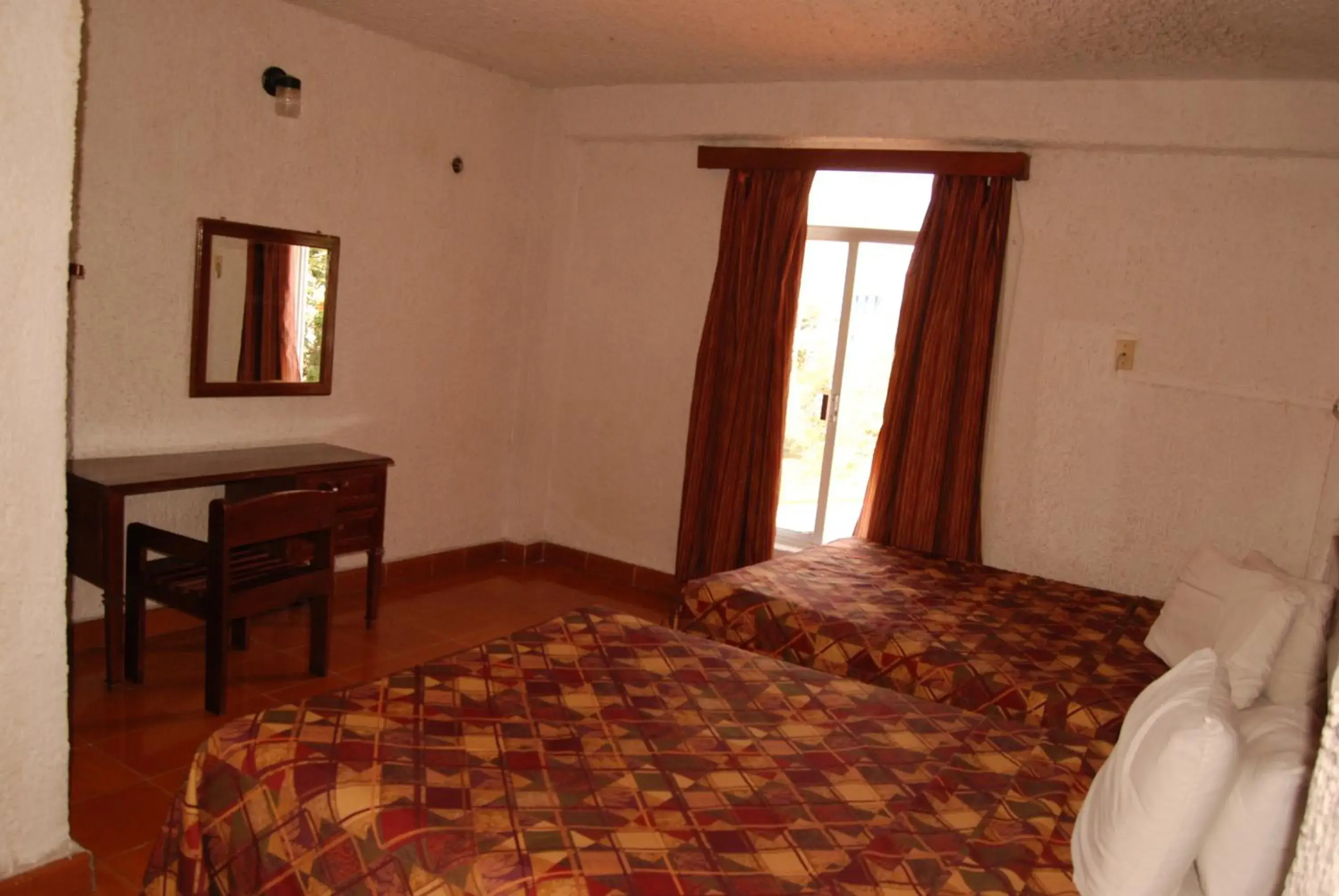 Photo of the whole room, Bed in Hotel Tankah Cancun Photo of the whole room, Bed in Hotel Tankah Cancun