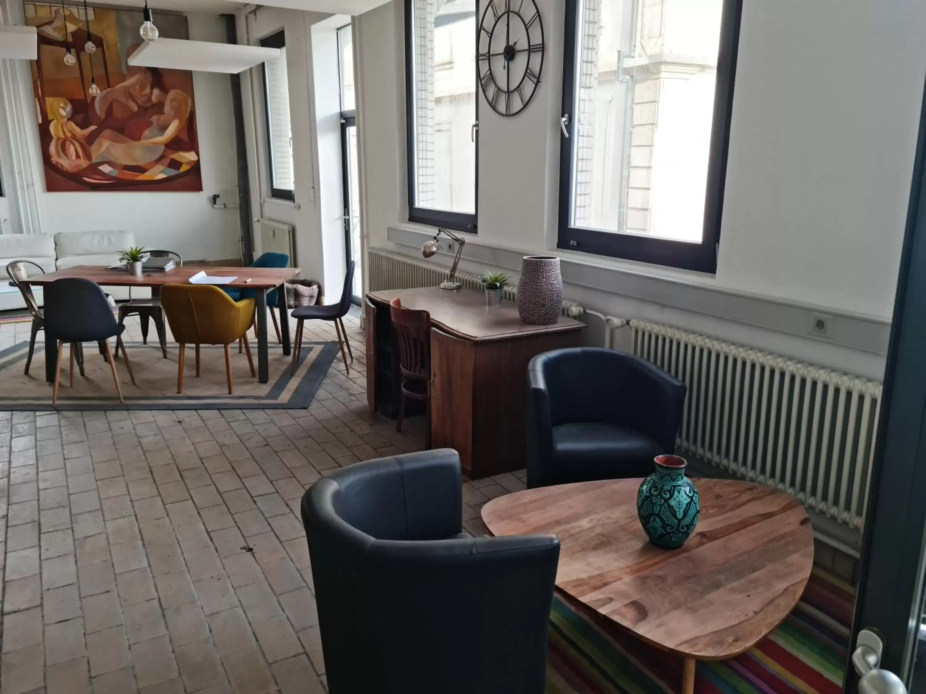 Seating area, Lounge/Bar in La Factory