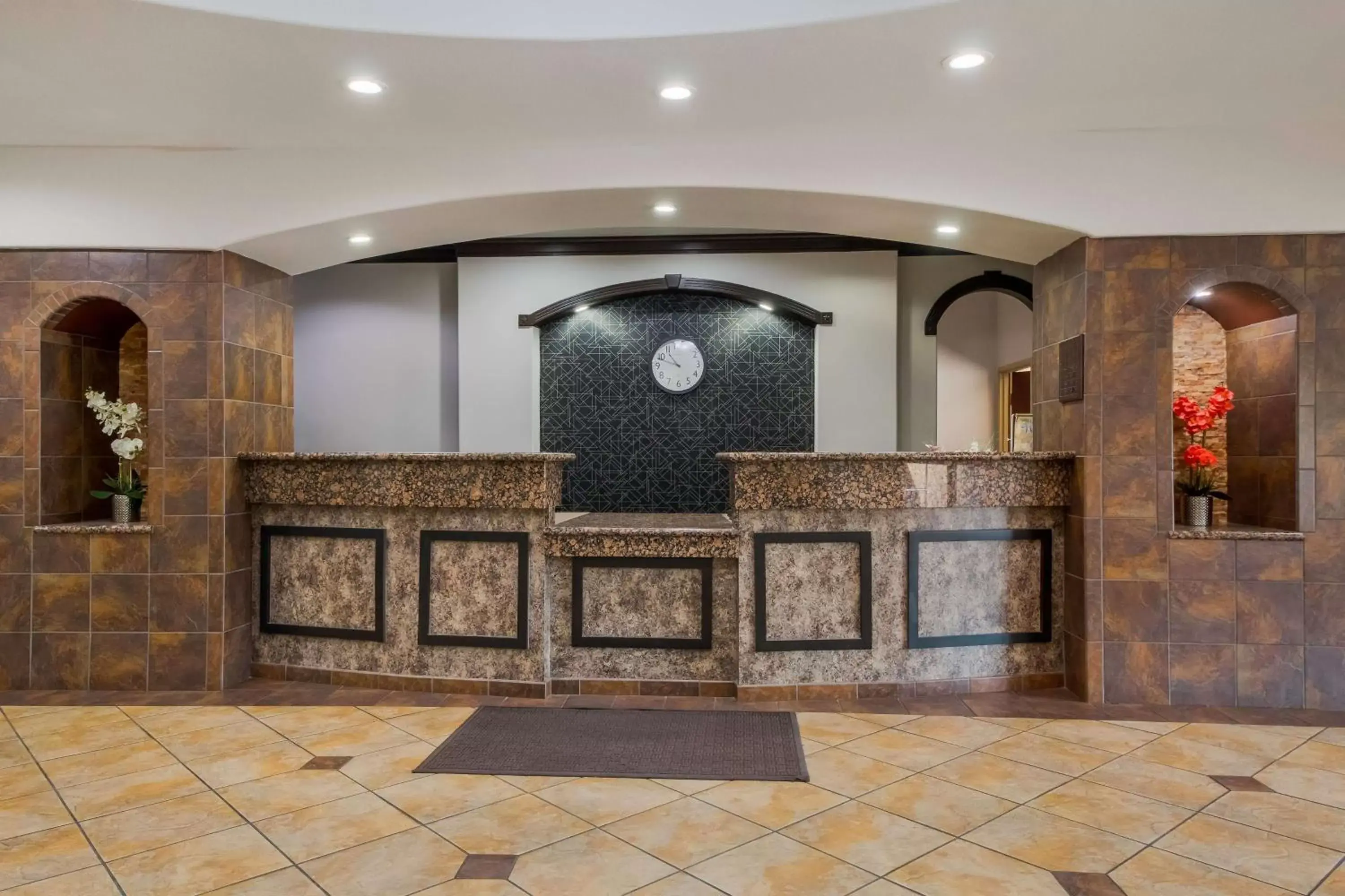 Lobby or reception, Lobby/Reception in SureStay Plus Hotel by Best Western Near SeaWorld San Antonio