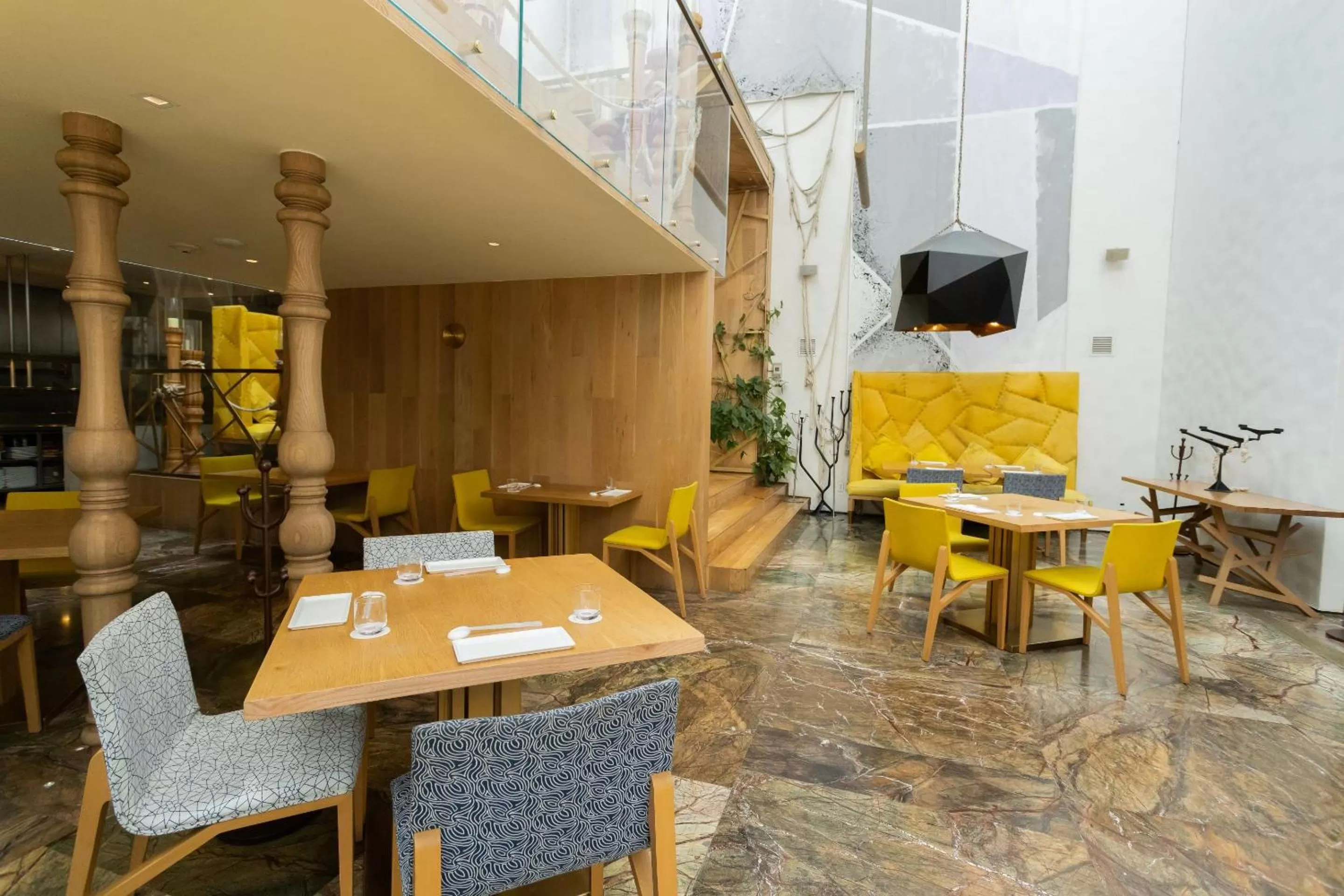 Restaurant/places to eat in Camino Real Polanco Mexico