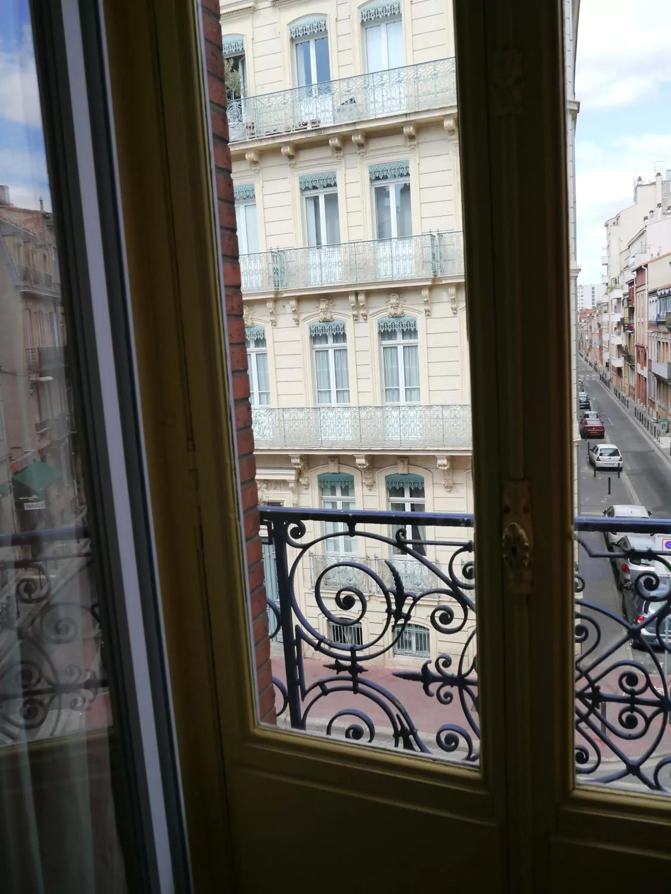 View (from property/room) in Hôtel des Ambassadeurs