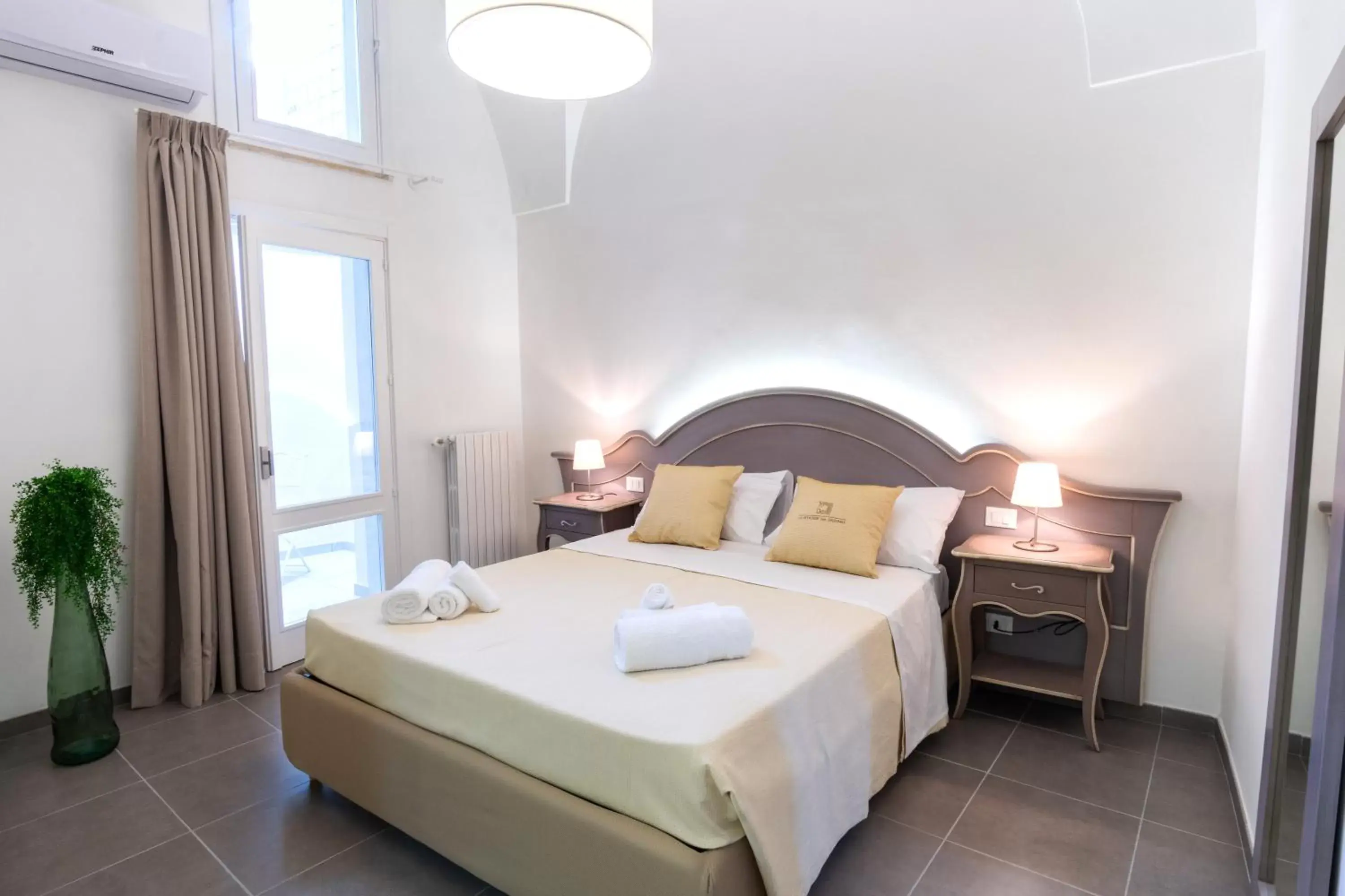 Bedroom, Bed in Le Stanze Del Duomo