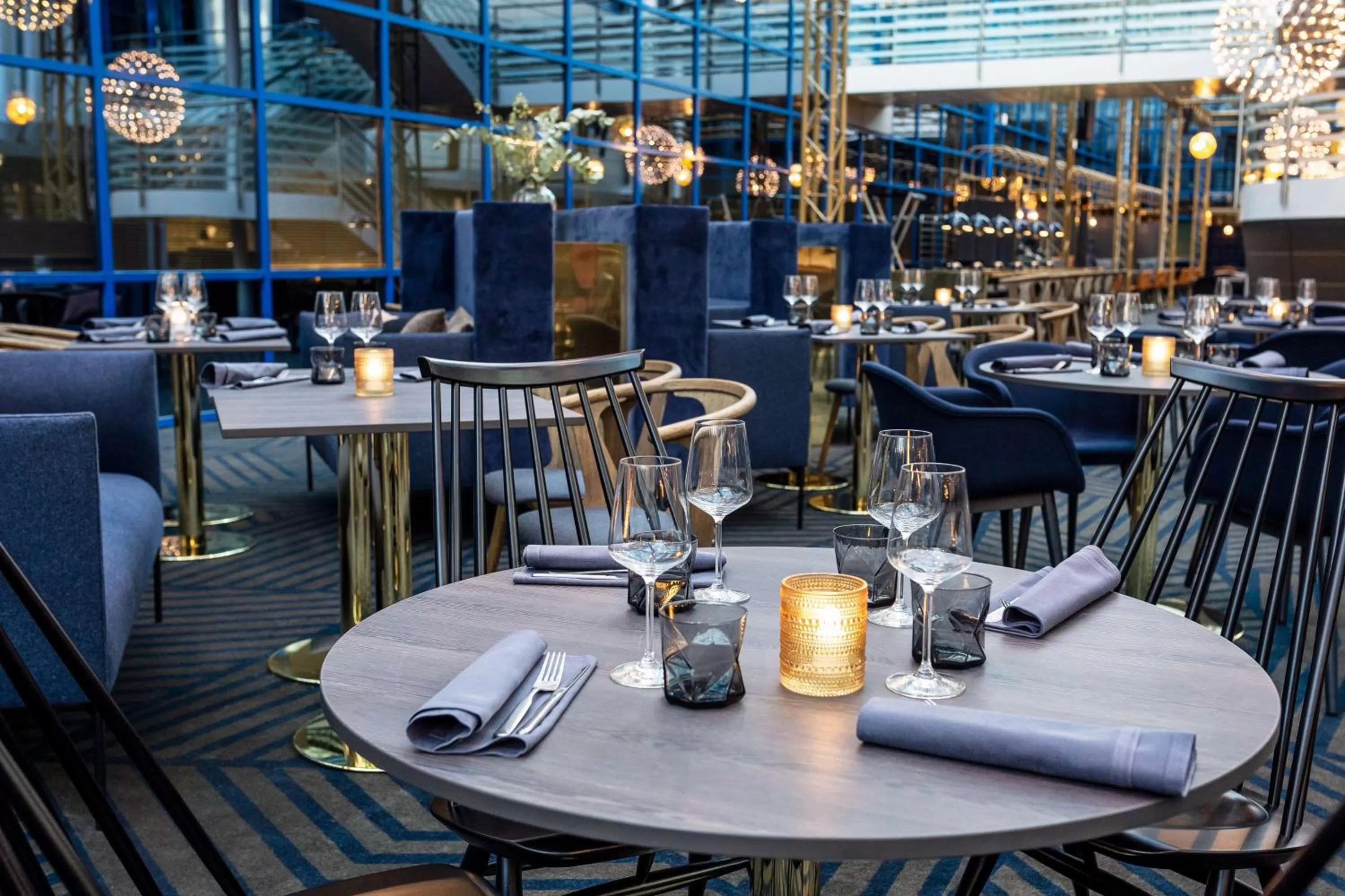 Restaurant/places to eat in Scandic Helsinki Airport