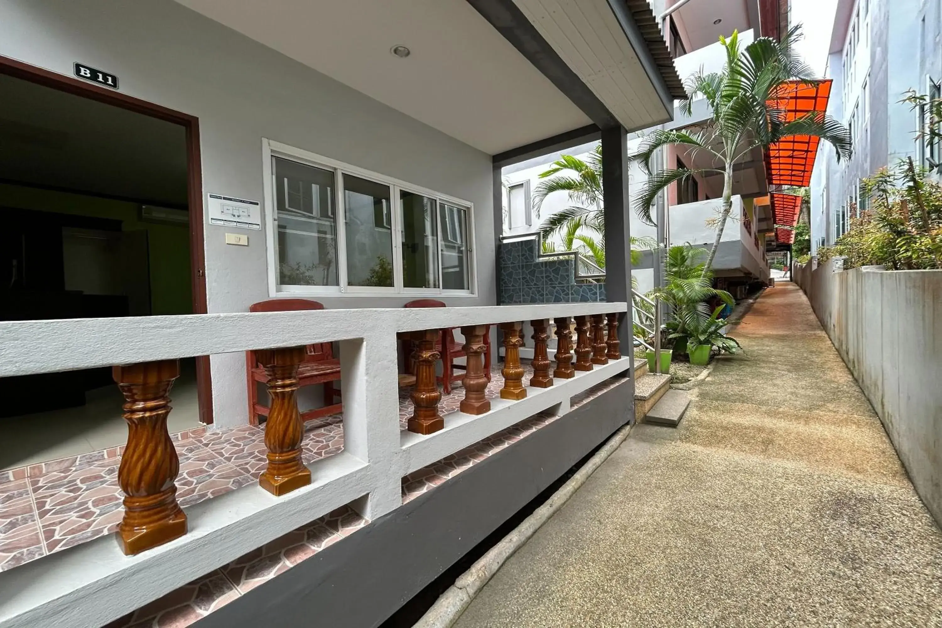 Balcony/Terrace in Me Mee Place & Tour Krabi