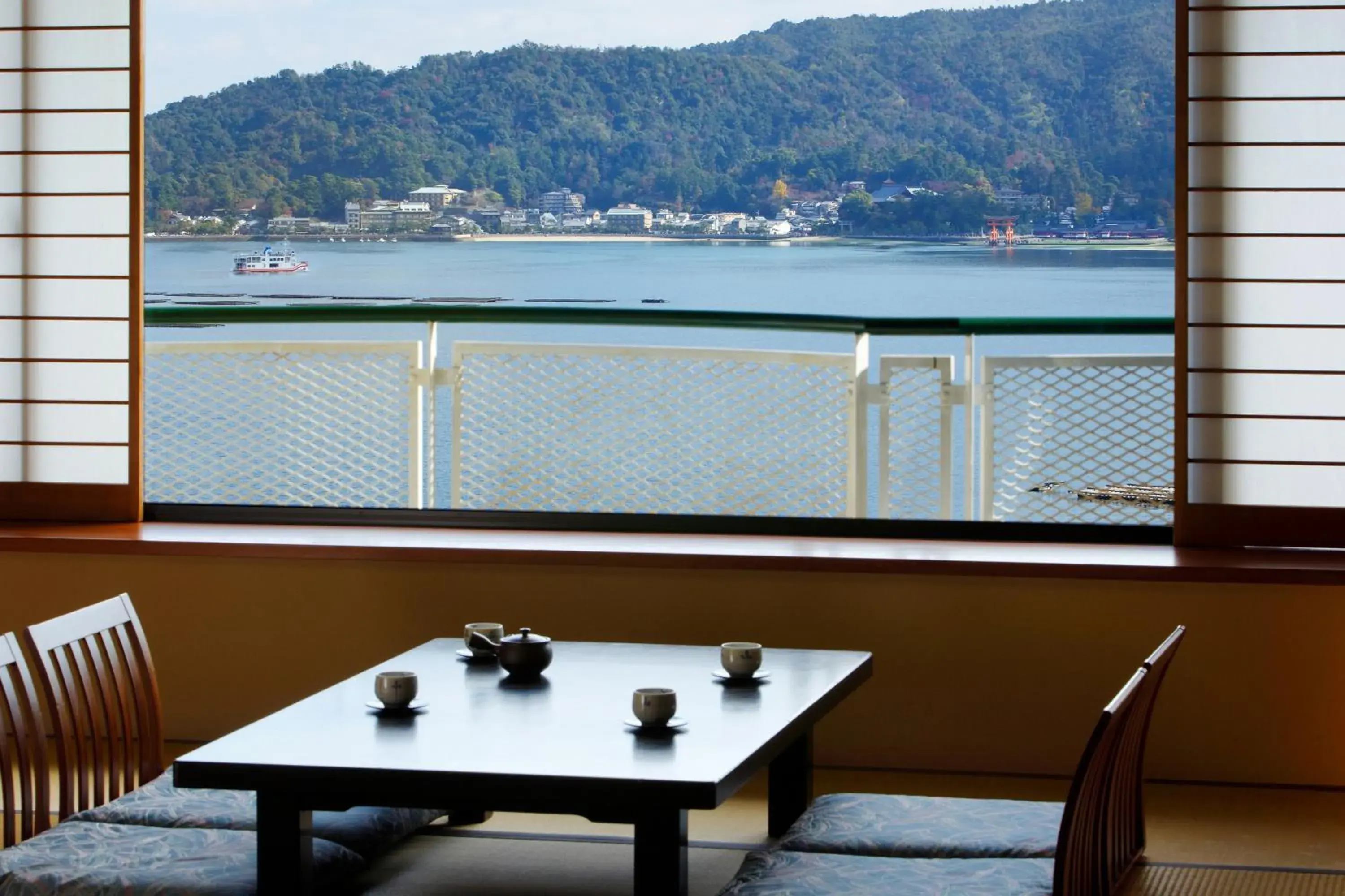 Japanese-Style Superior Room with Sea View - Non-Smoking in Aki Grand Hotel