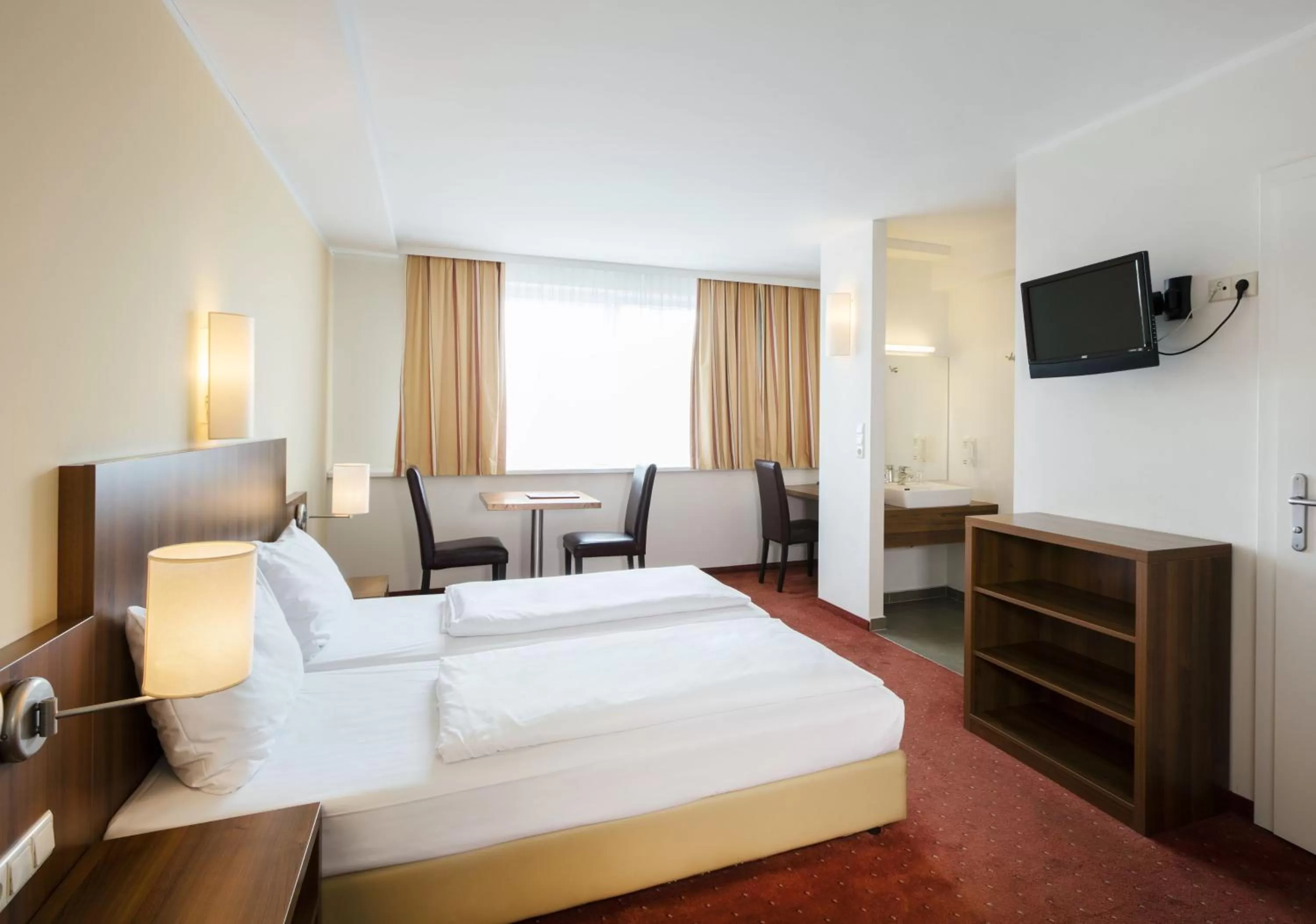 Bed in Hahn Hotel Vienna