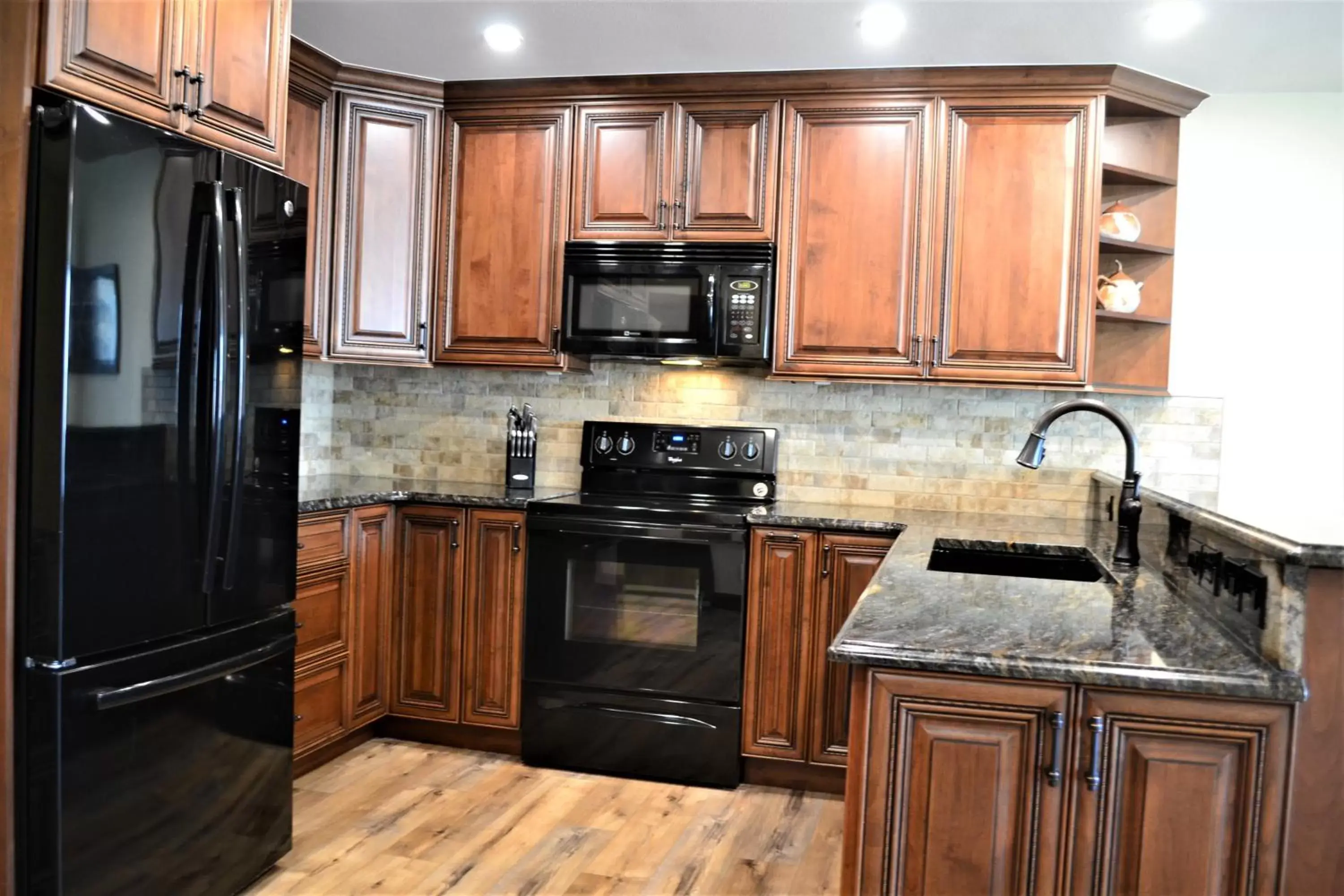 Kitchen or kitchenette, Kitchen/Kitchenette in Simba Run Vail Condominiums