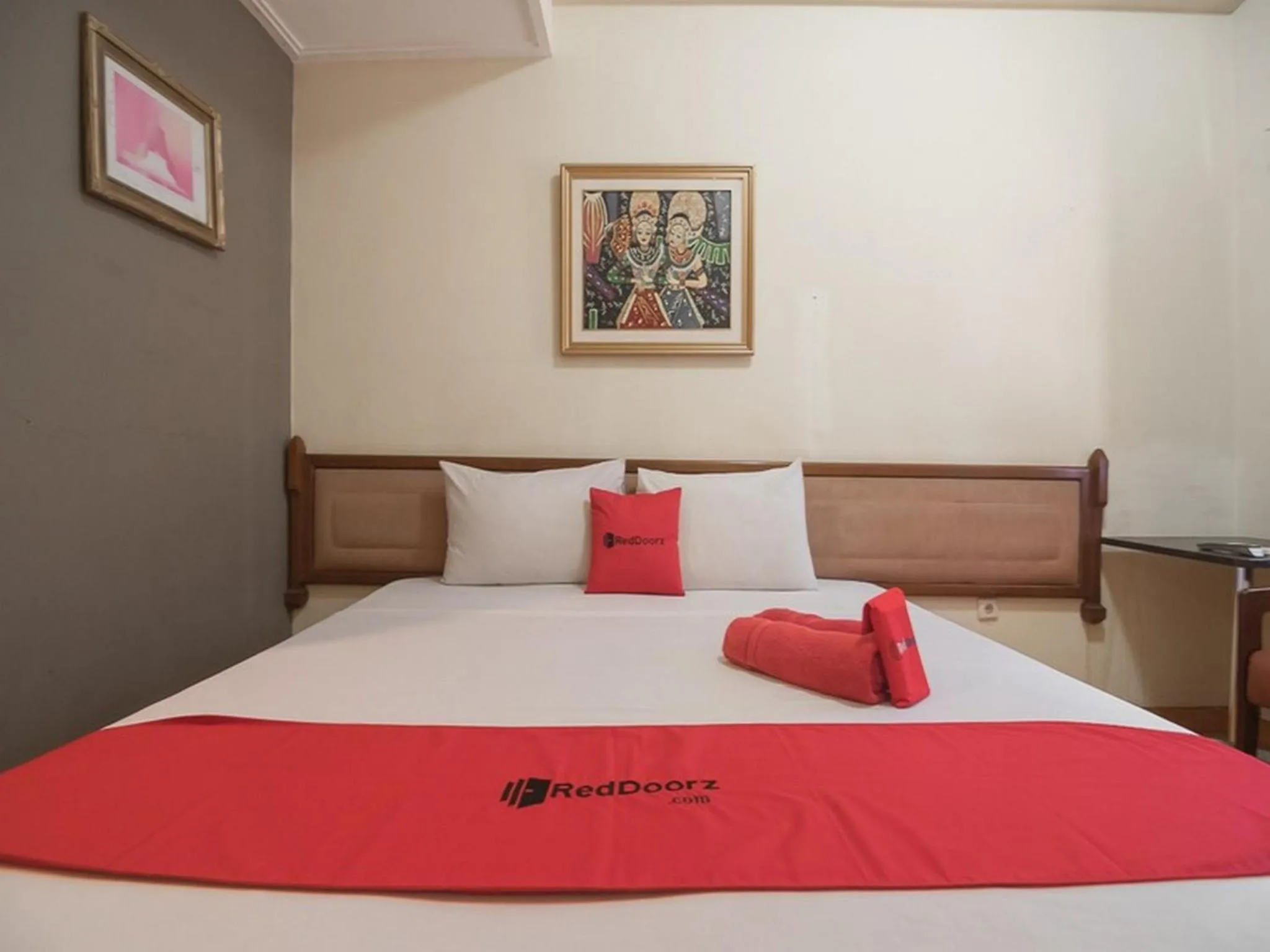 Bedroom, Bed in RedDoorz @ Buah Batu 3