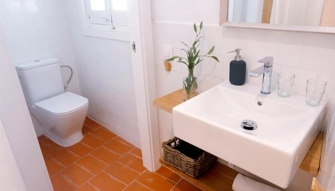 Shower in Hostal Ses Negres