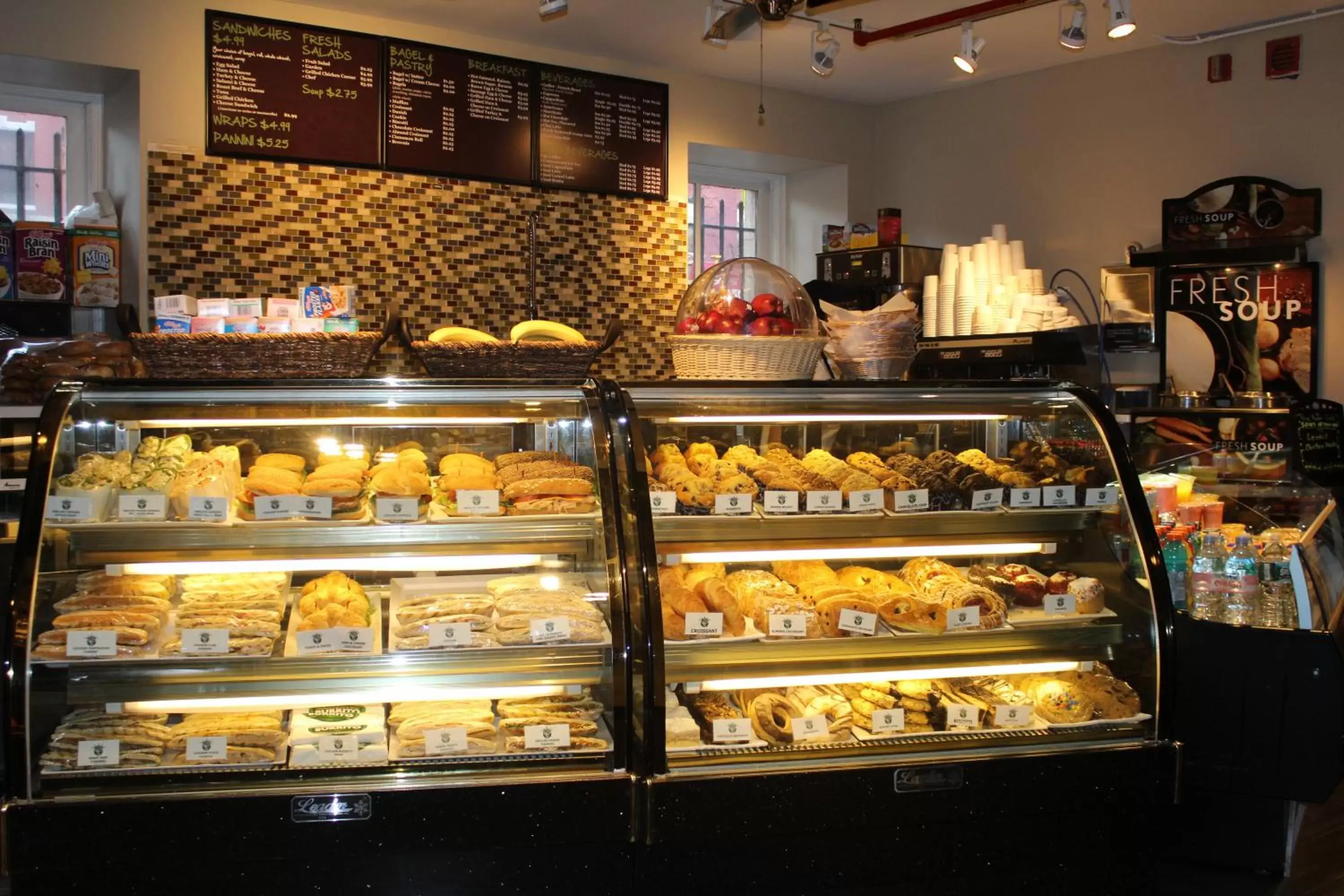 Restaurant/places to eat in HI New York City Hostel Restaurant/places to eat in HI New York City Hostel