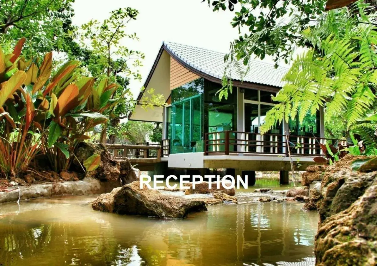 Property Building in Taman Resort