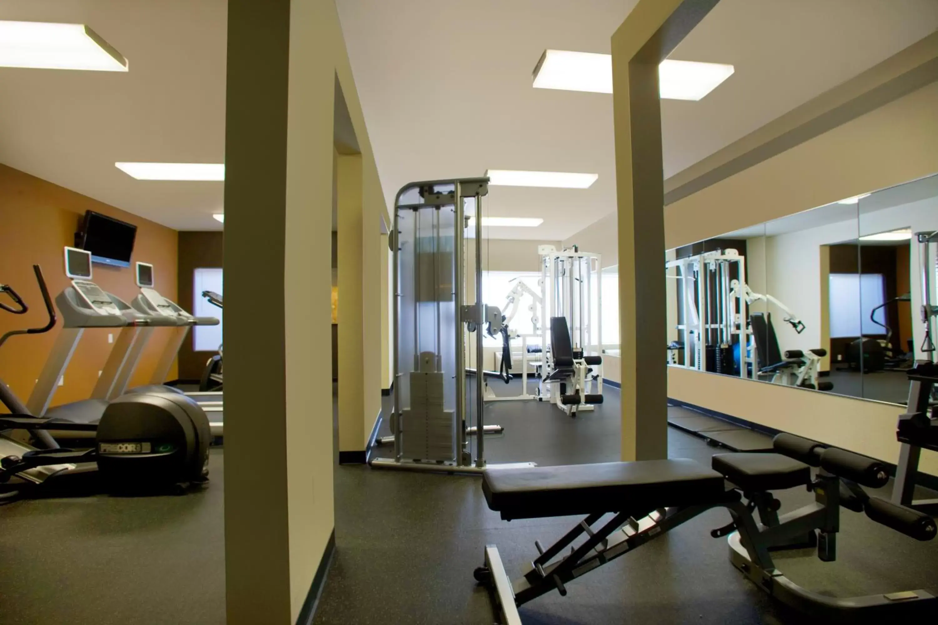 Fitness centre/facilities, Fitness Center/Facilities in Radisson Hotel Portland Airport