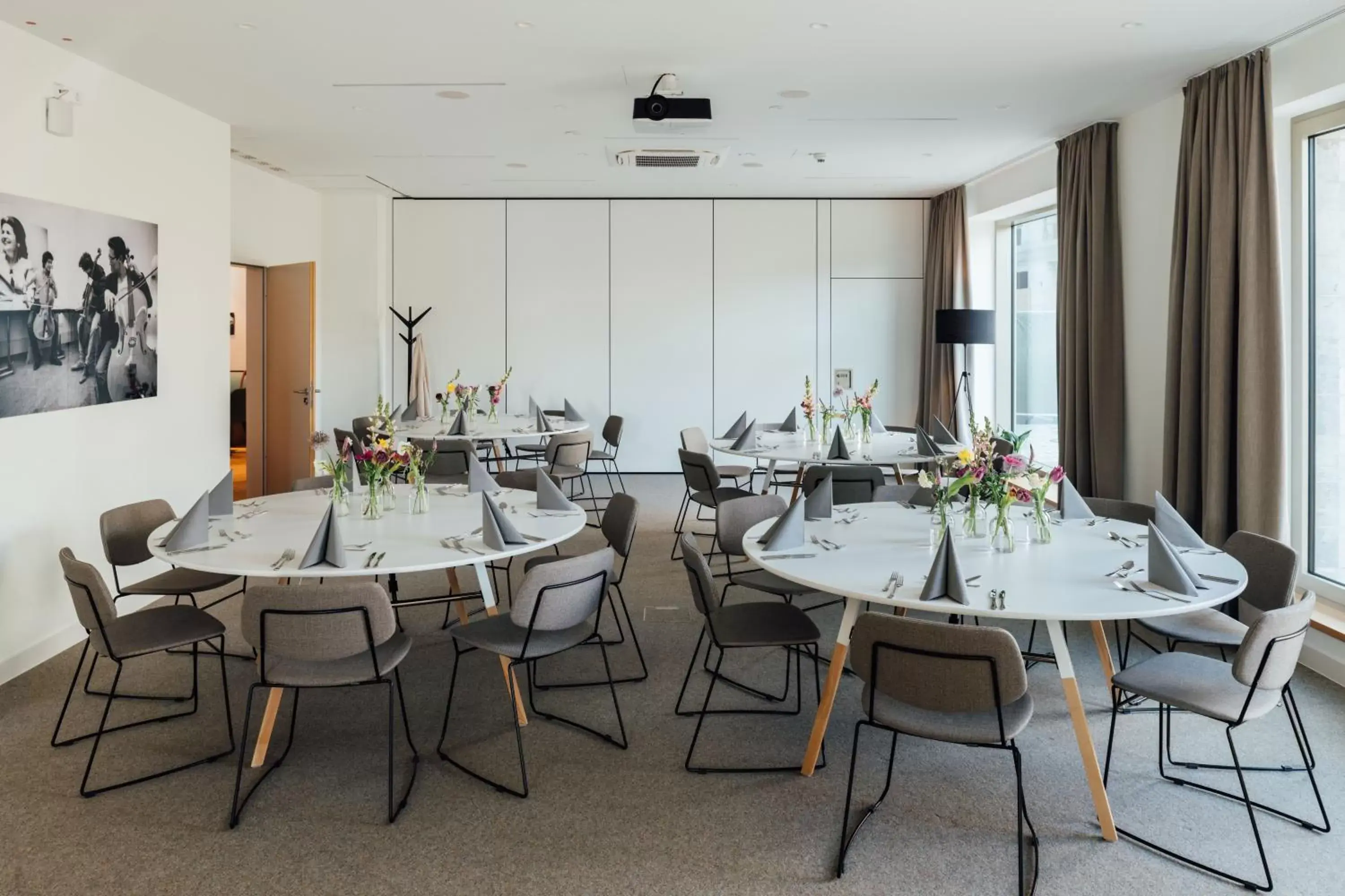 Meeting/conference room in Vienna House by Wyndham MQ Kronberg