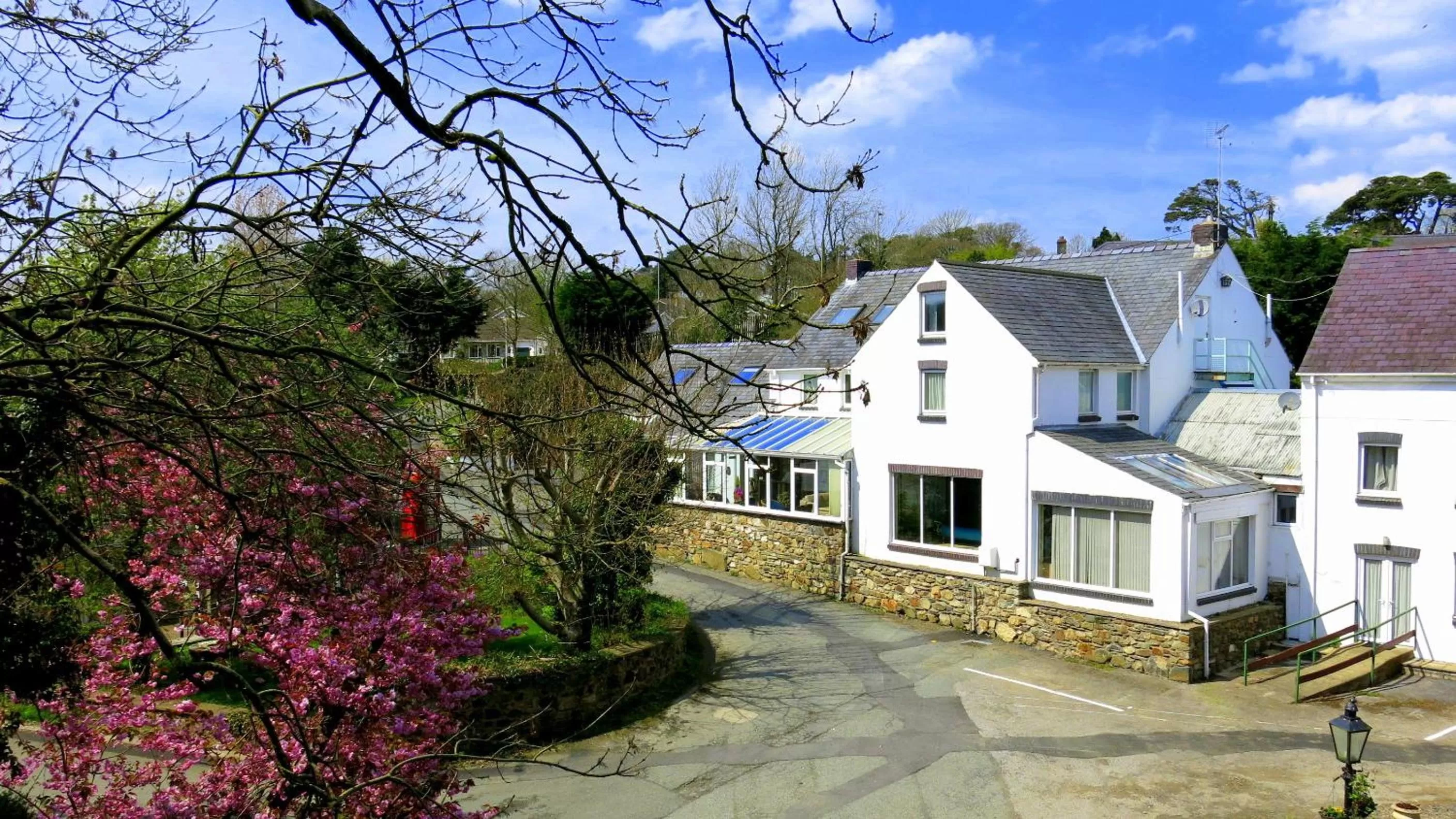 Property building in Ivybridge Guesthouse