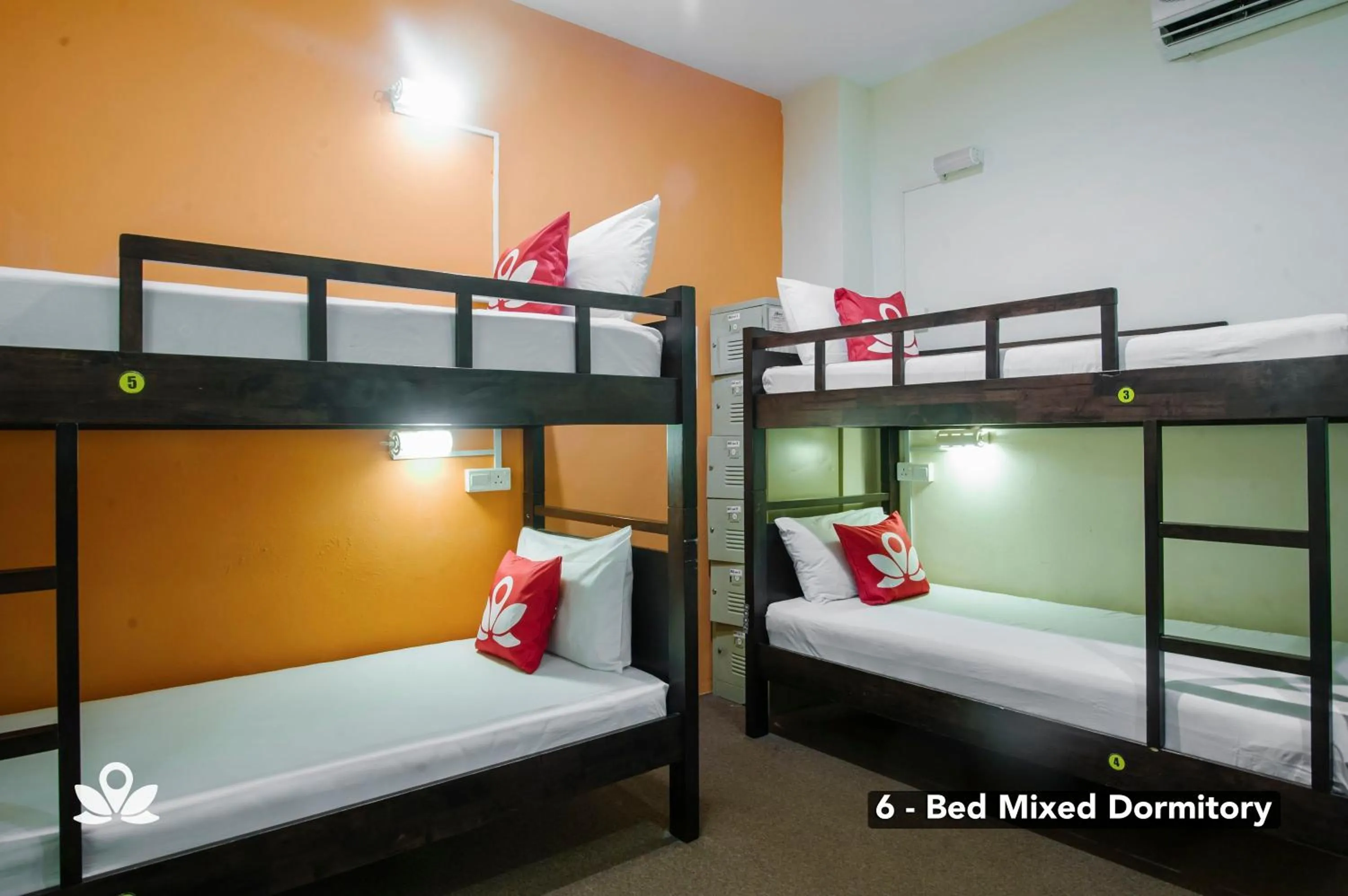 bunk bed, Bed in The Explorers Guesthouse and Hostel