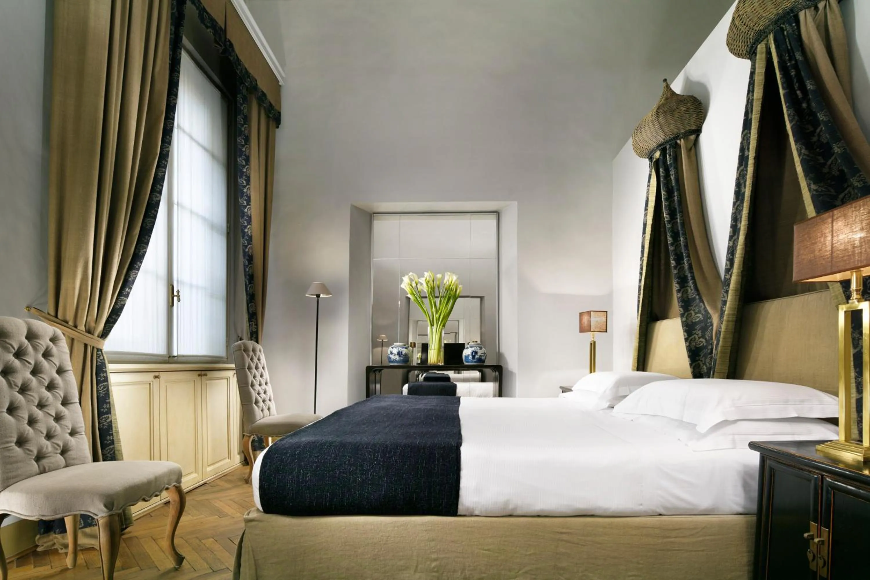 Bedroom, Bed in Al Palazzo del Marchese di Camugliano Residenza d'Epoca