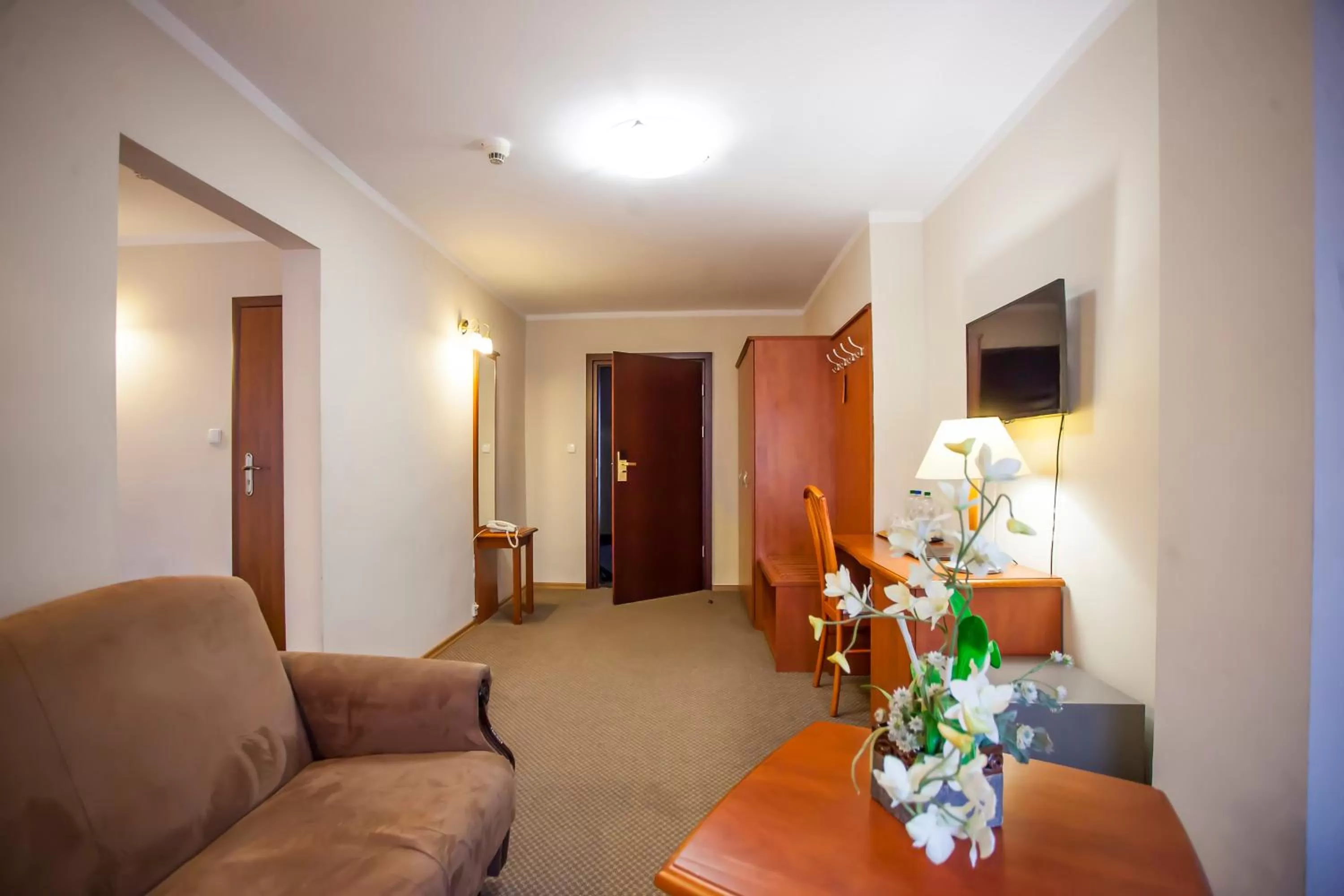 Photo of the whole room in Hotel Gromada Łomża