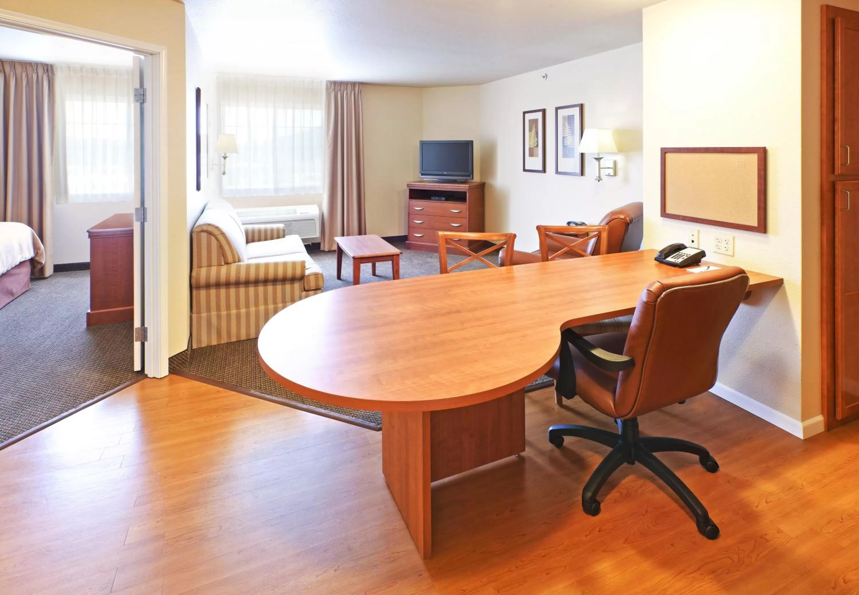 One-Bedroom Queen Suite - Non-Smoking in Candlewood Suites Fayetteville by IHG