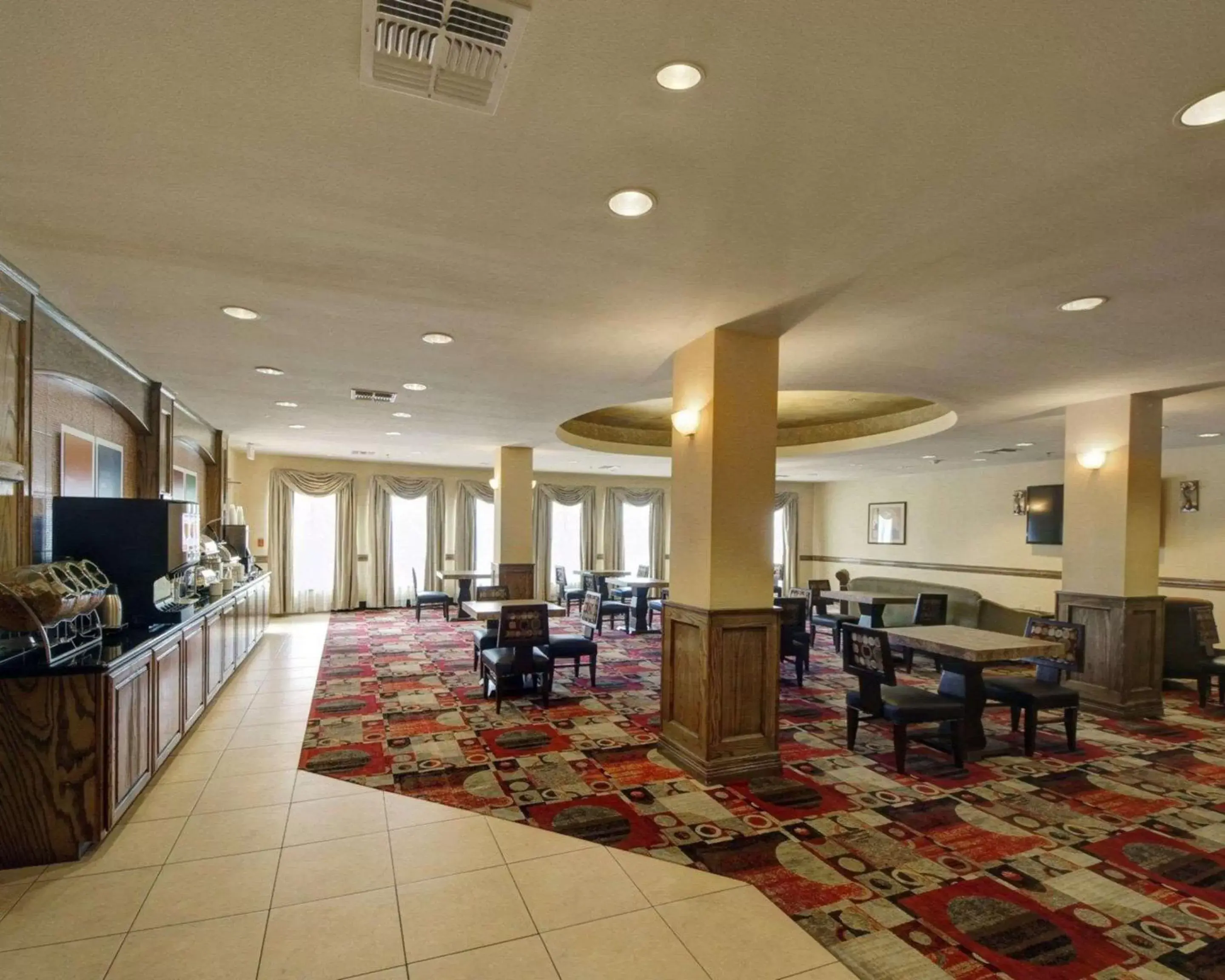 Restaurant/Places to Eat in Comfort Inn & Suites Donna near I-2