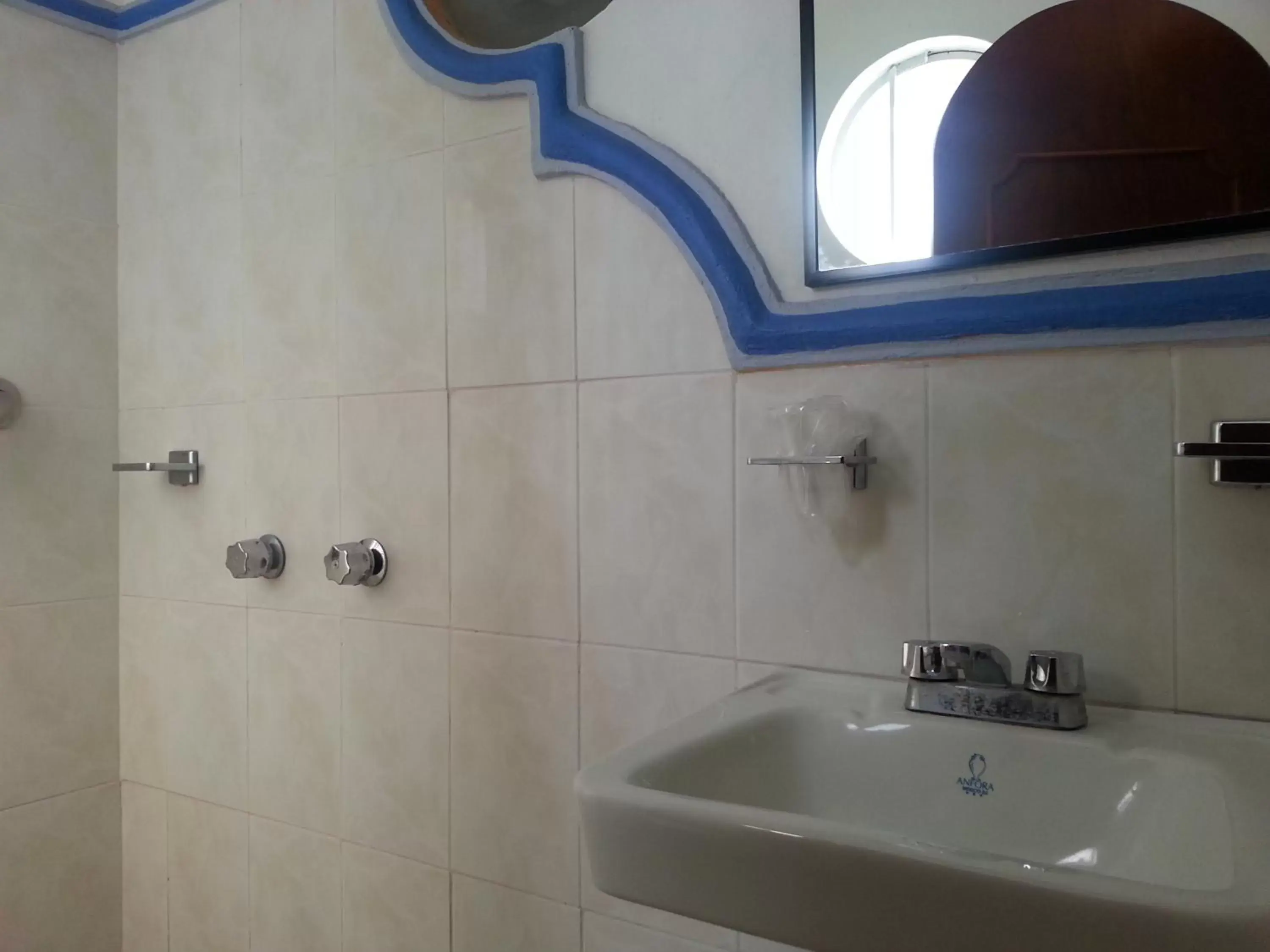Bathroom in Hotel Casa Arnel