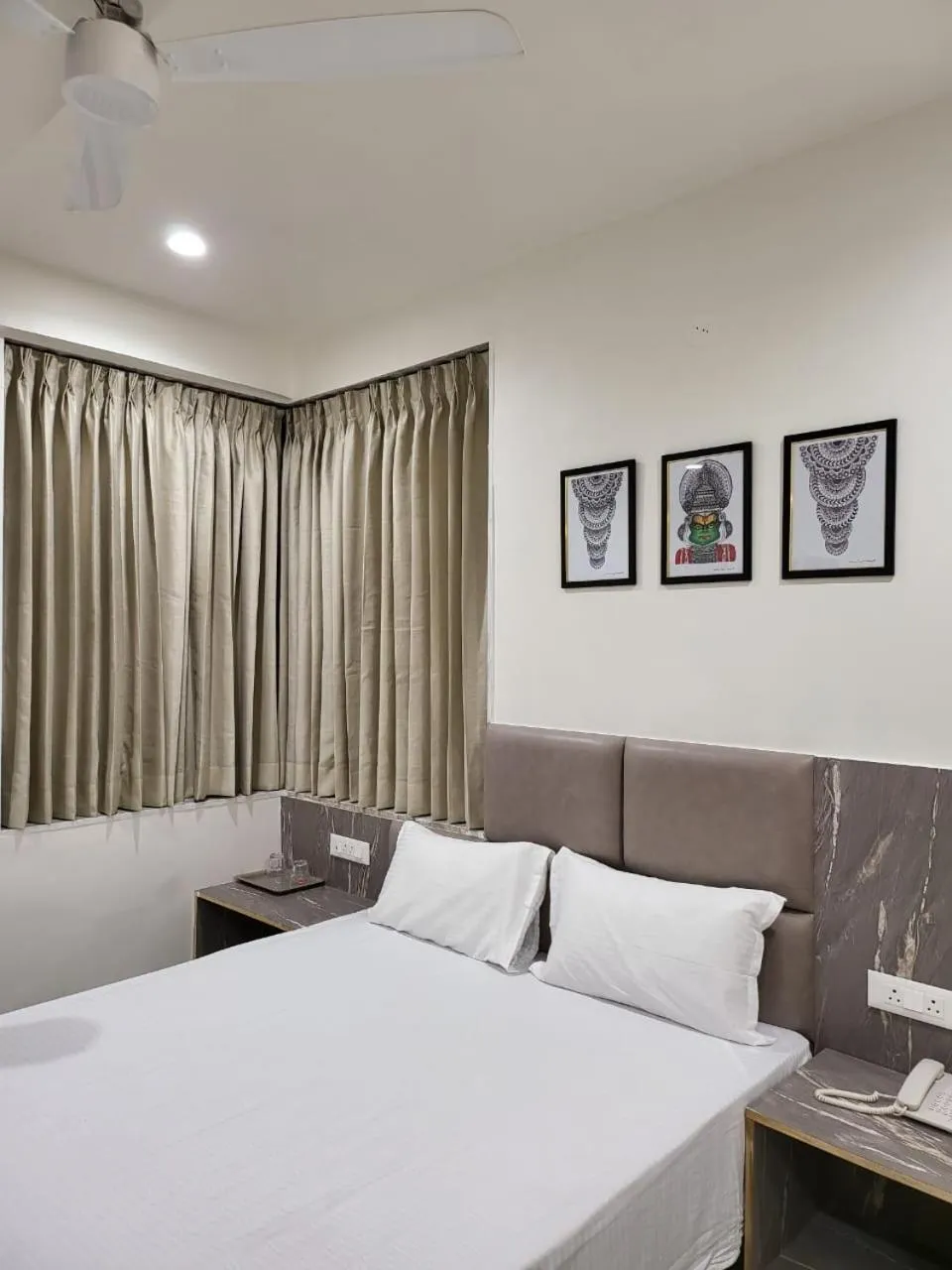 Bedroom, Bed in Hotel Jay Palace Inn